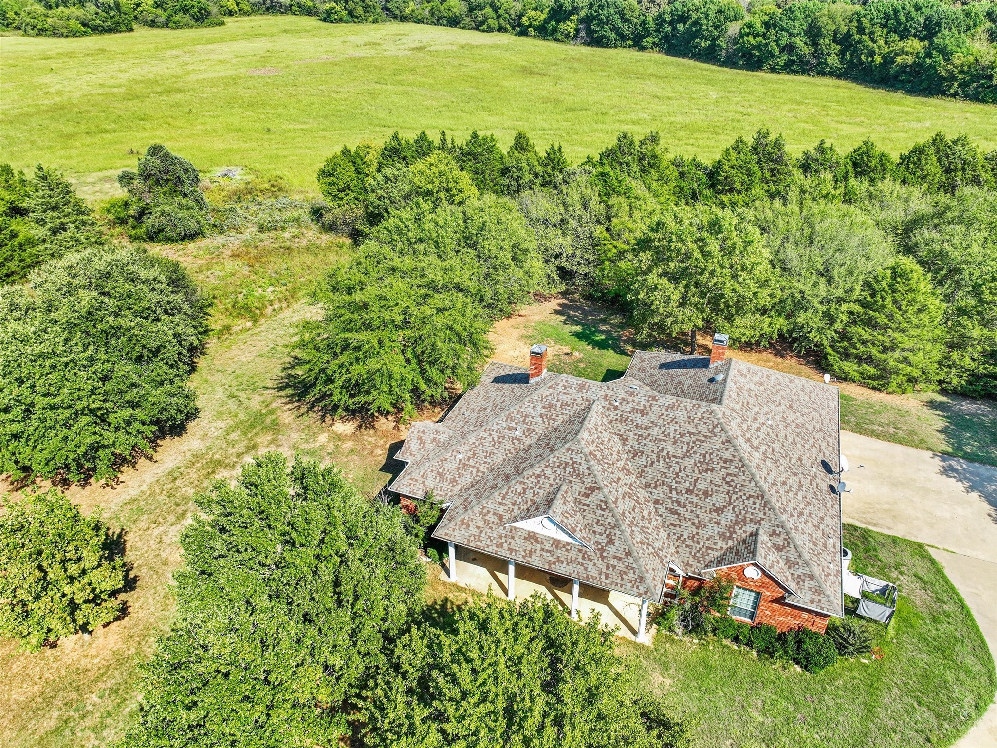 1066 Rr Hightower Lane