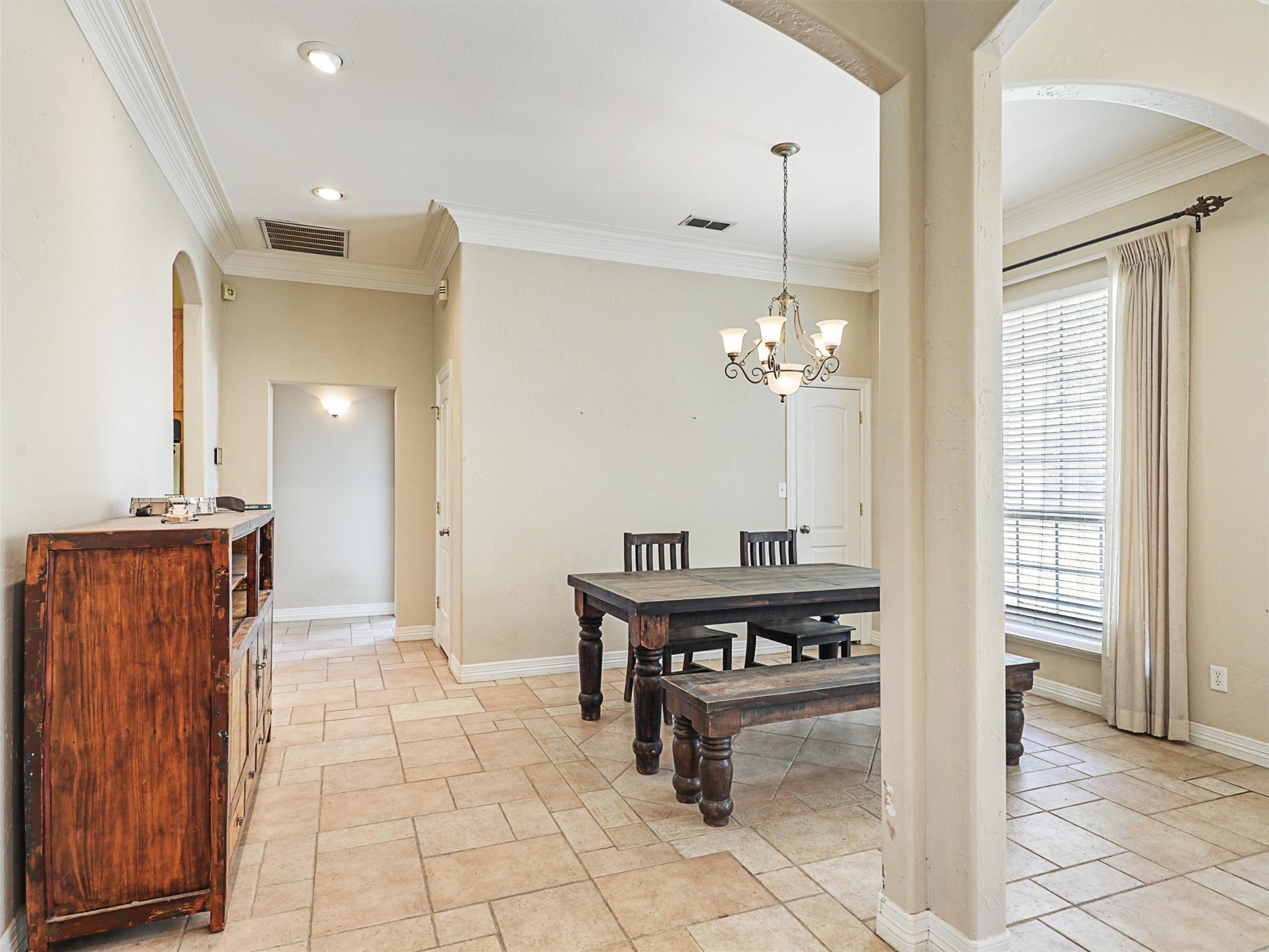 1066 Rr Hightower Lane