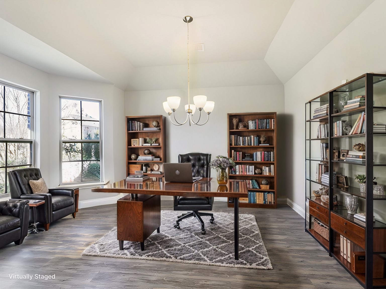 1905 Angus Drive