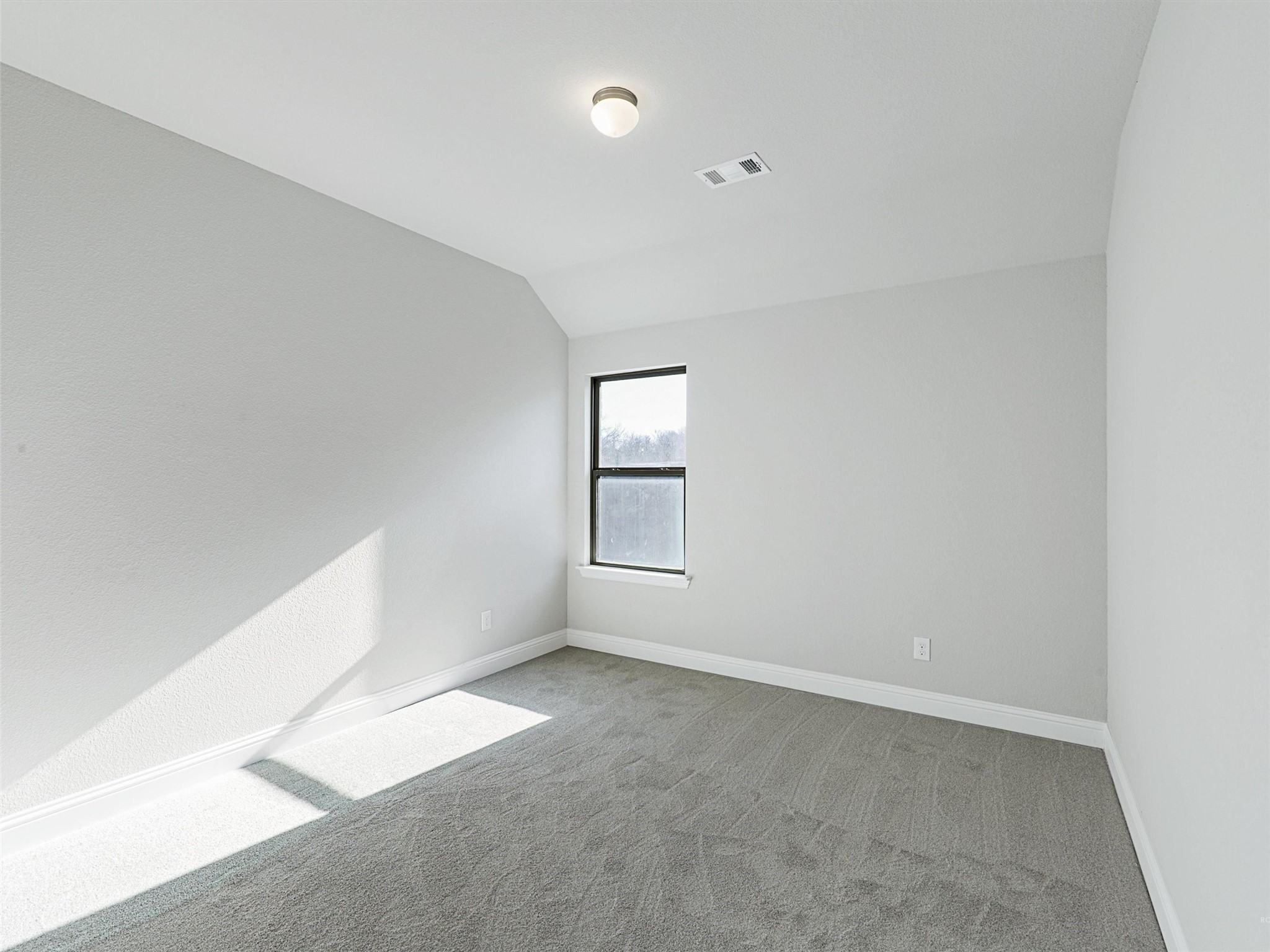 1905 Angus Drive