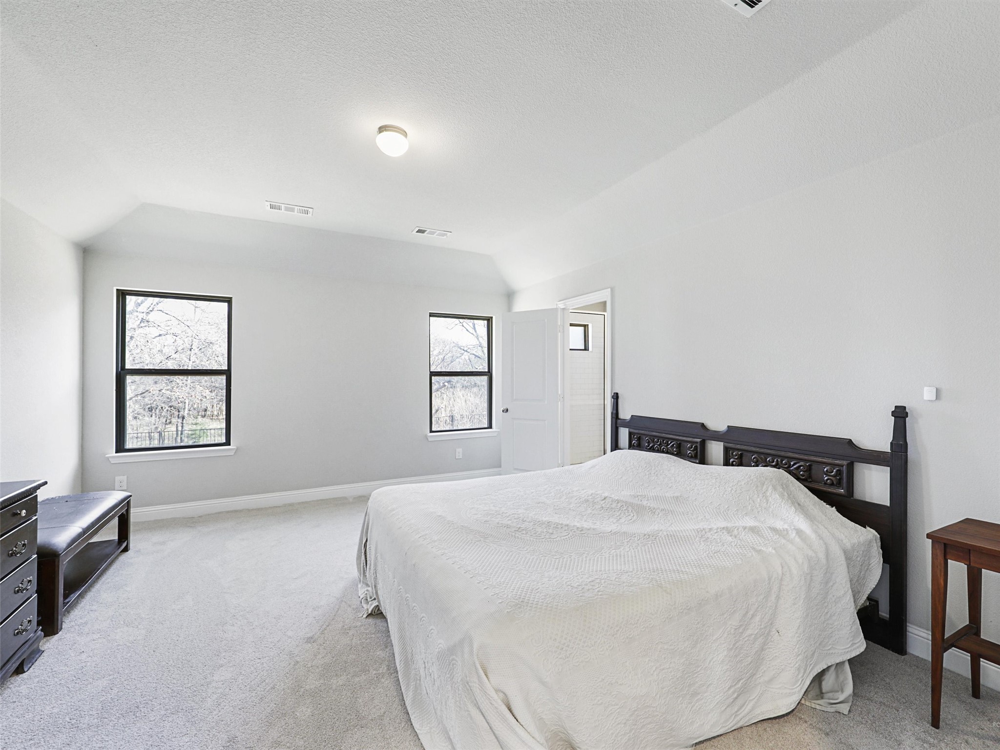 1905 Angus Drive