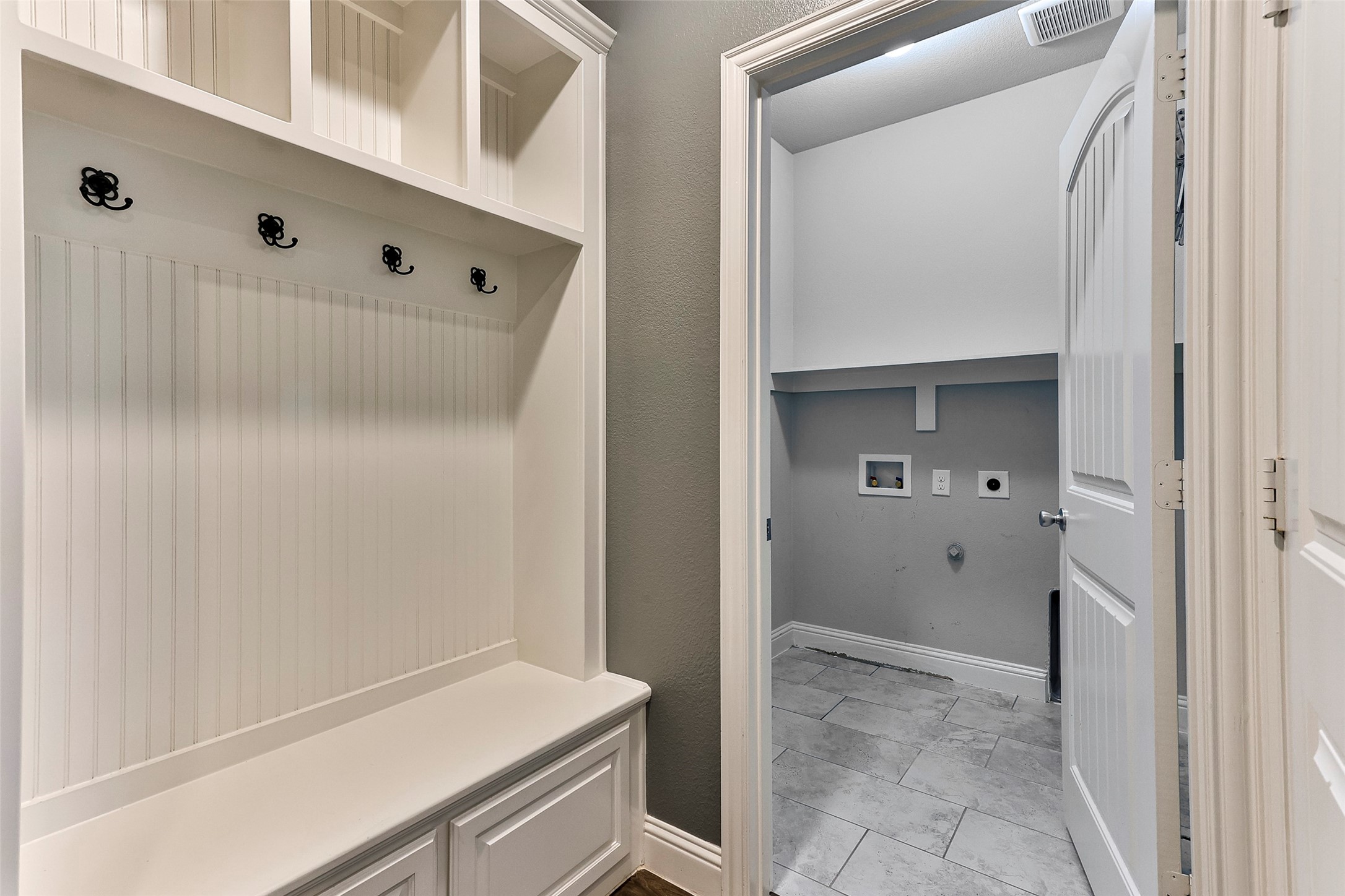 1404 Macaw Court