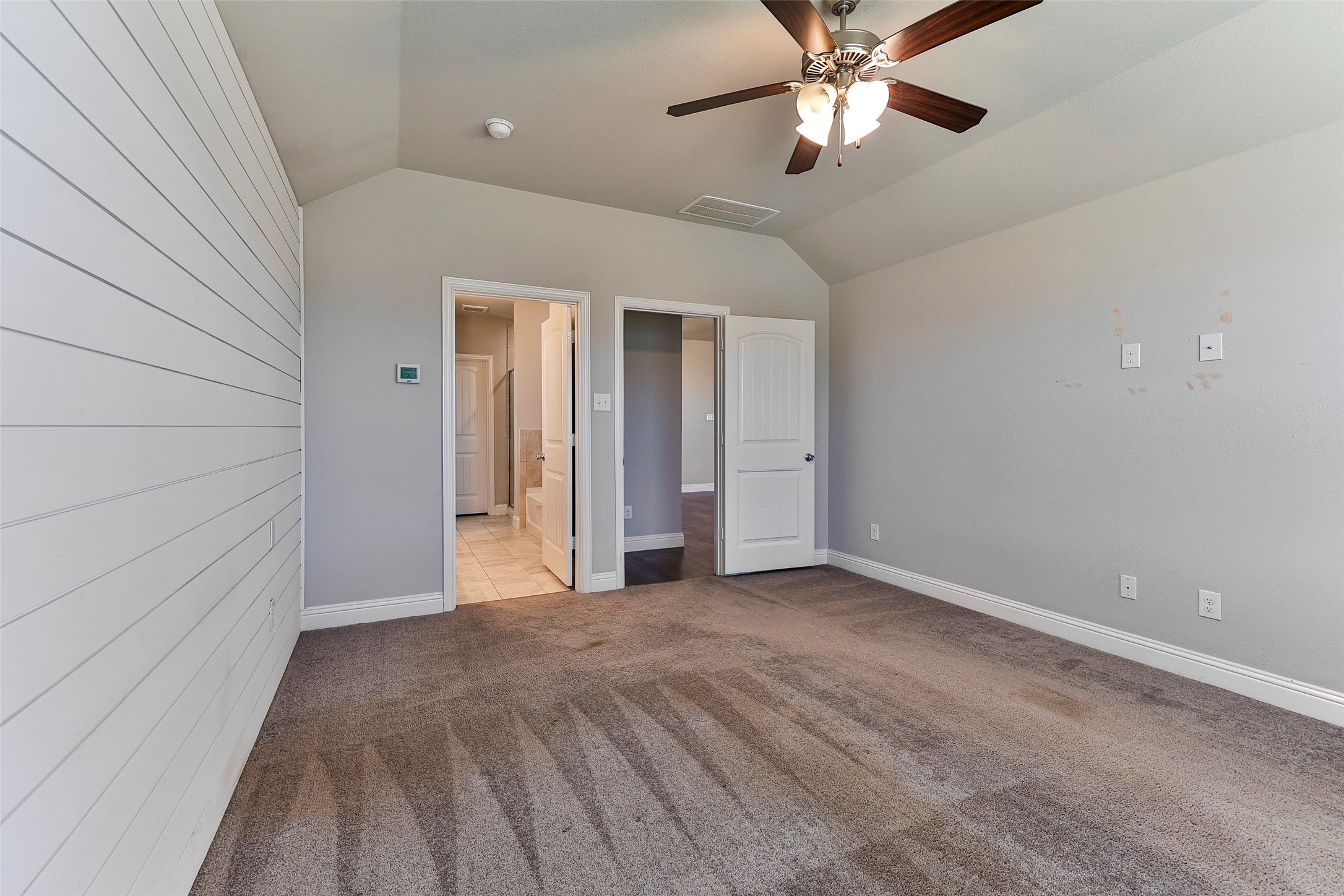 1404 Macaw Court