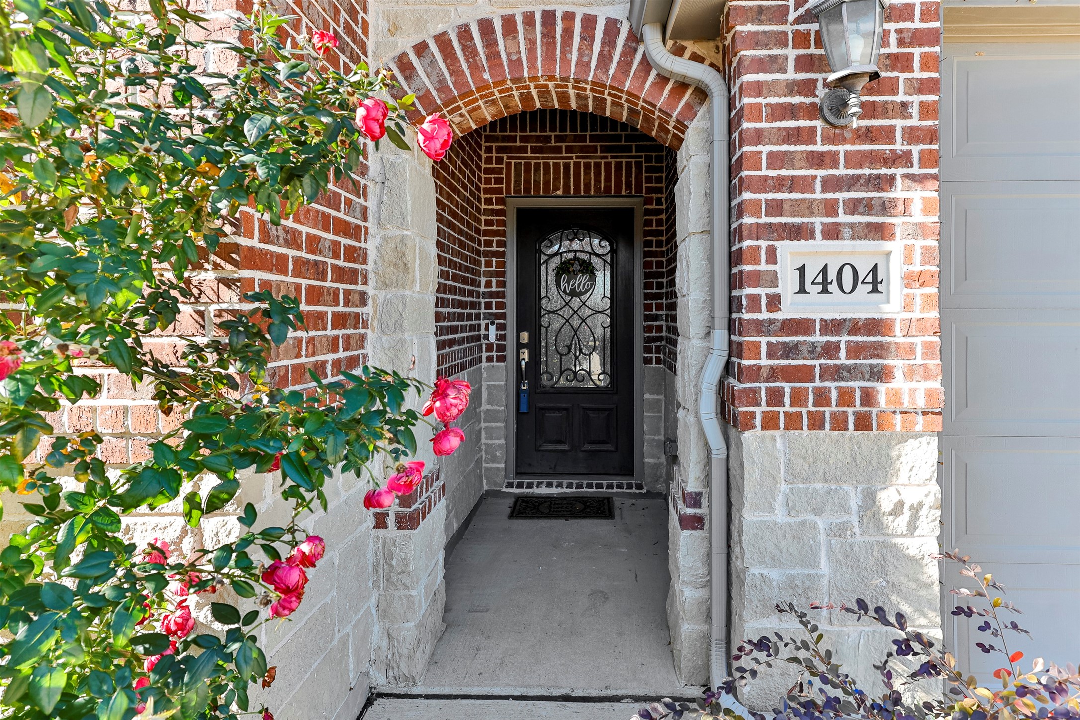 1404 Macaw Court