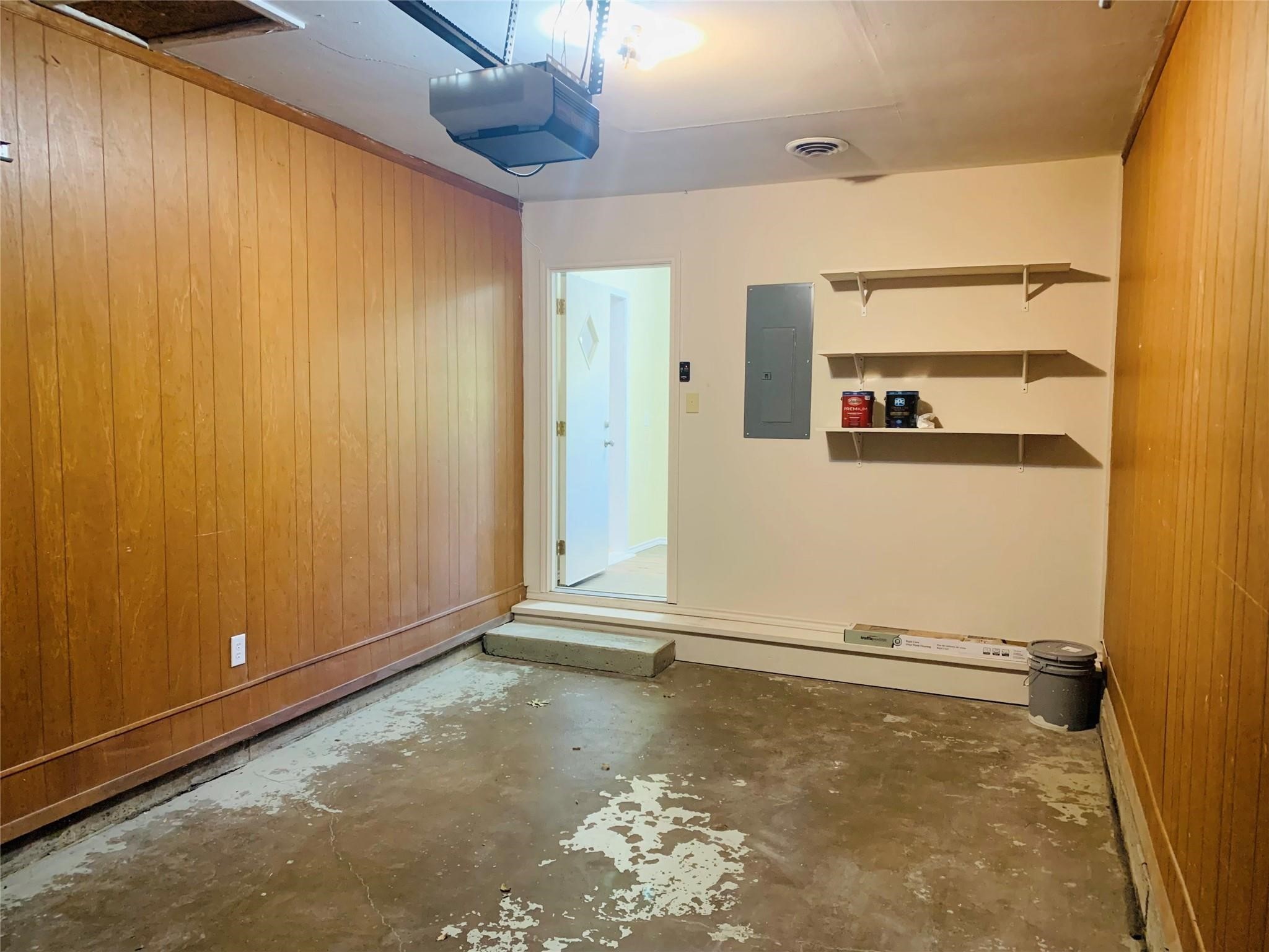 1800 W College Street