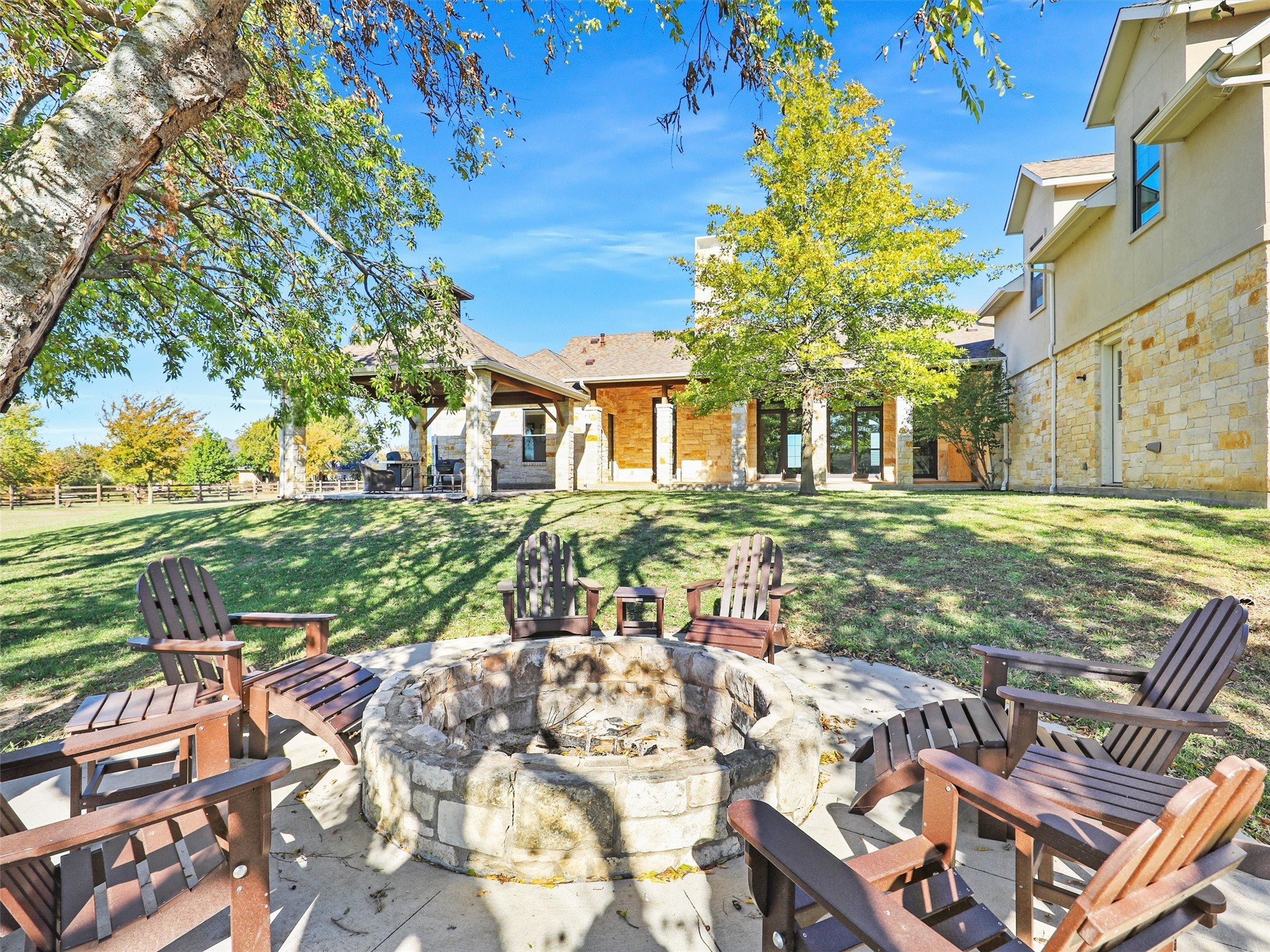 3405 N Preston Lakes Drive