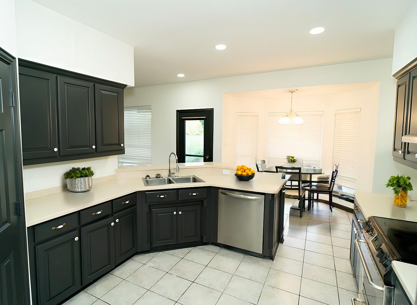 6393 Lone Star Lane