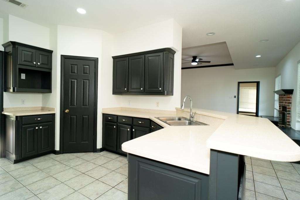 6393 Lone Star Lane