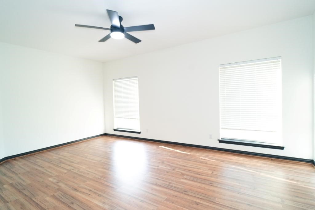 6393 Lone Star Lane