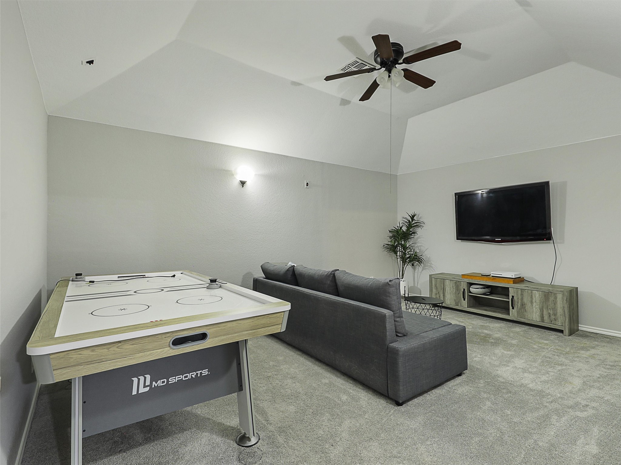 304 Tobiano Court