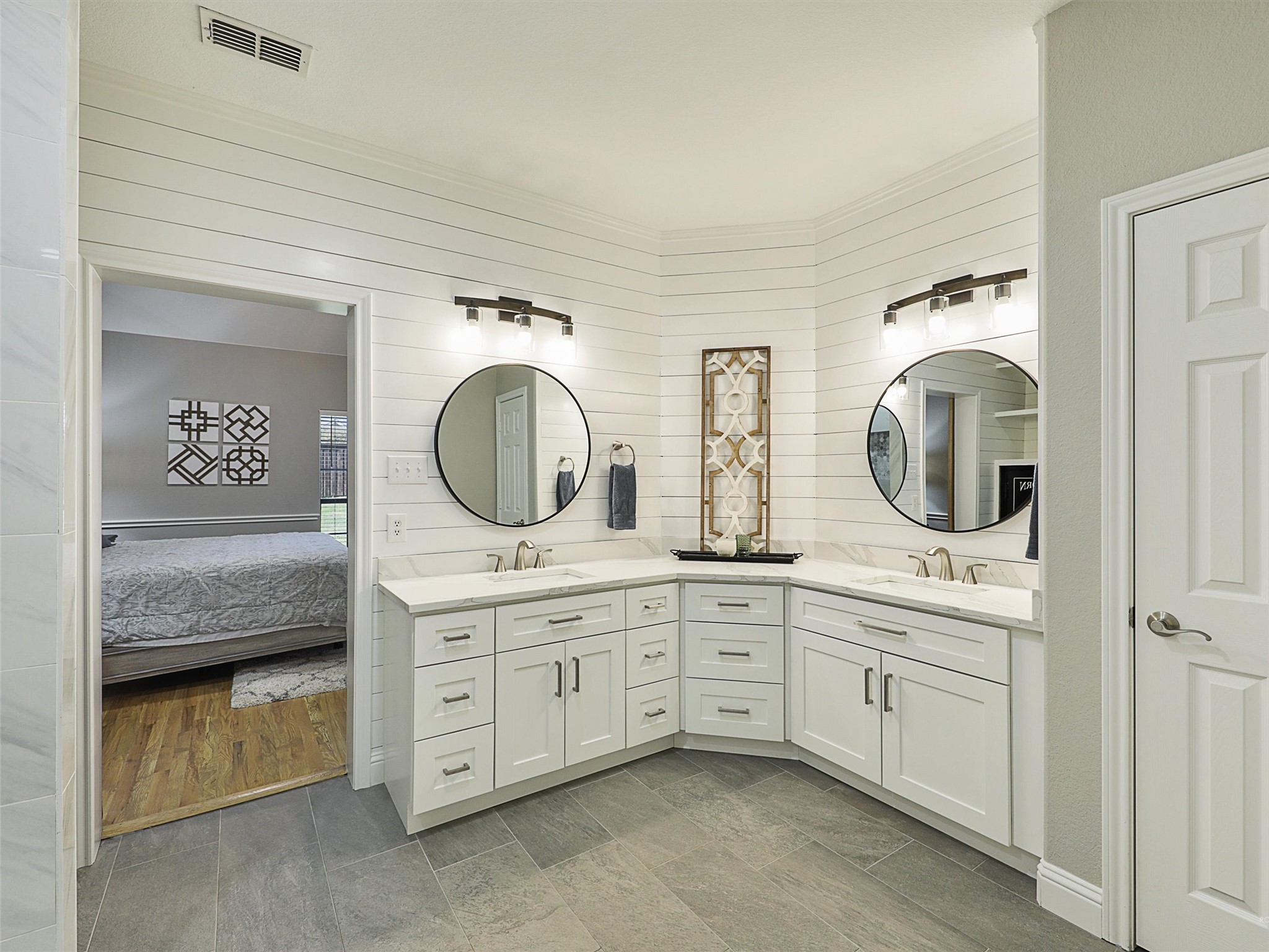 304 Tobiano Court