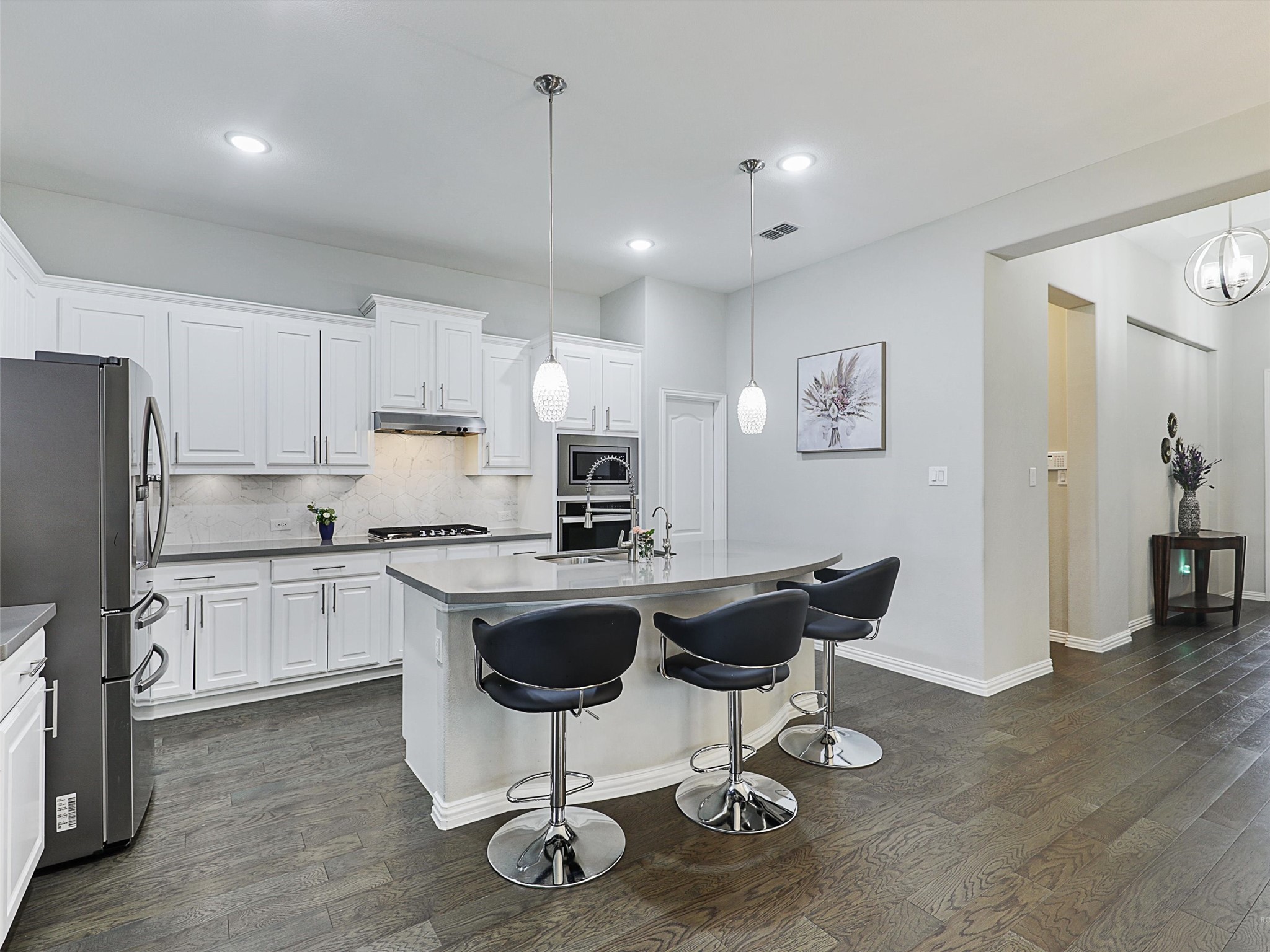 2710 Willow Lane