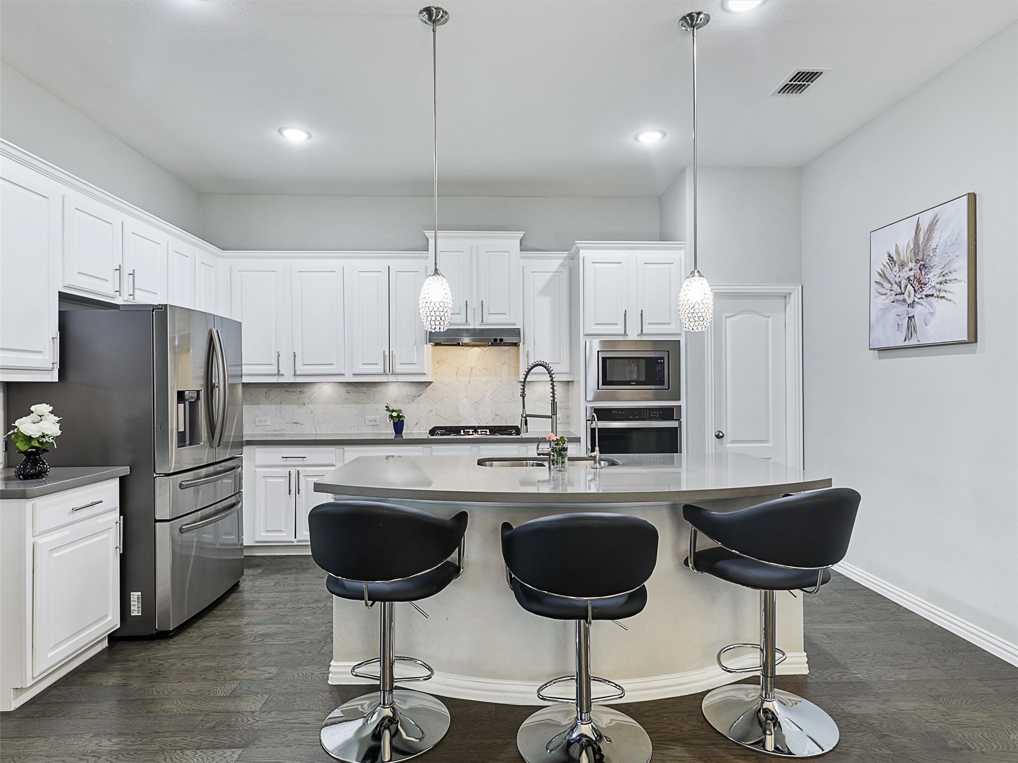 2710 Willow Lane