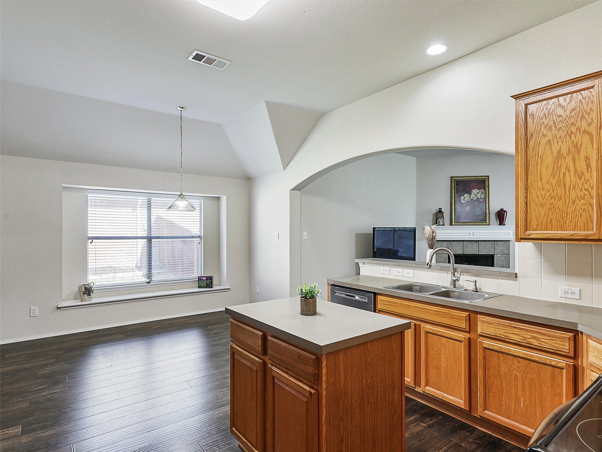 8301 Sonnet Drive