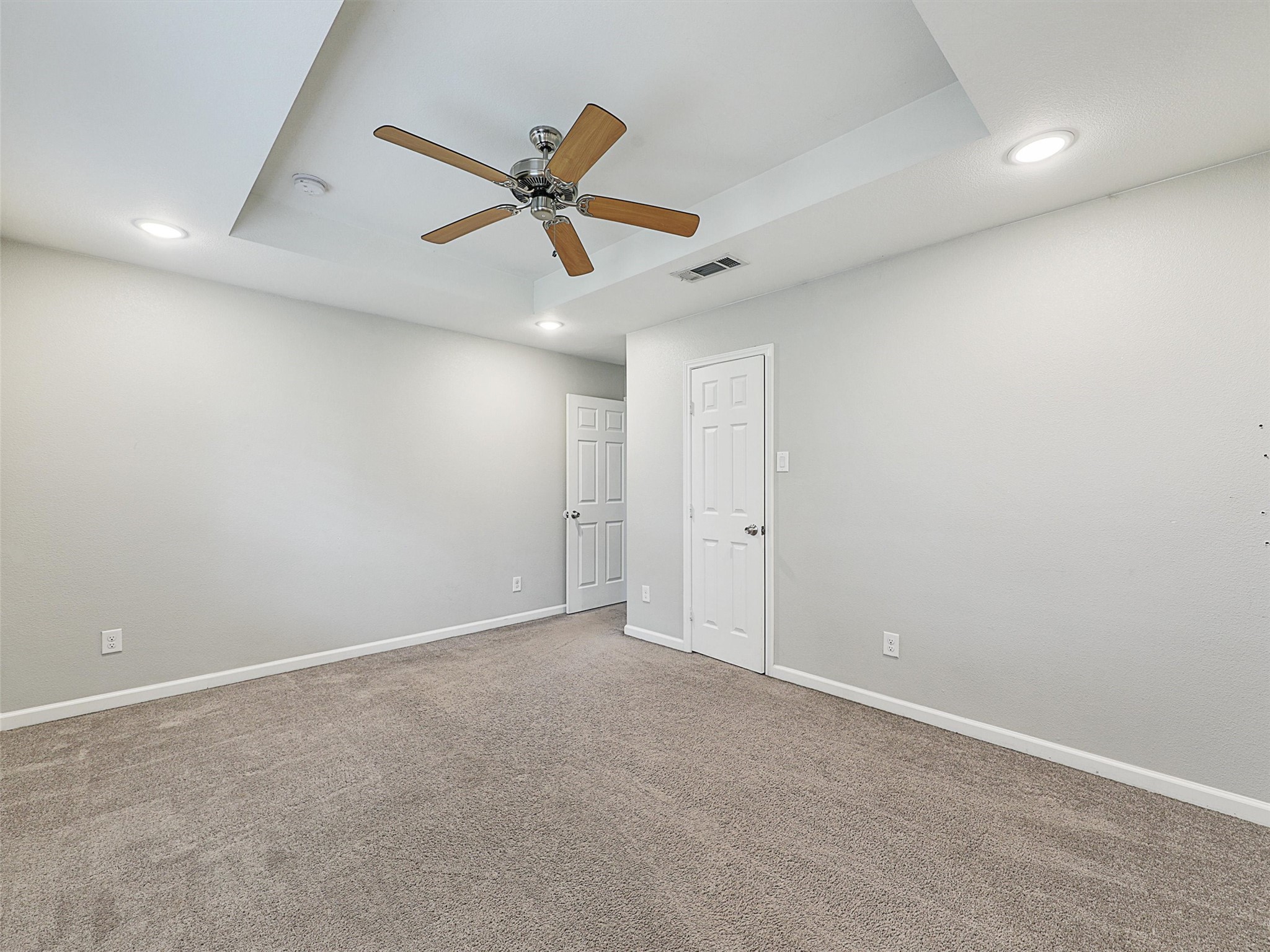 350 Road E