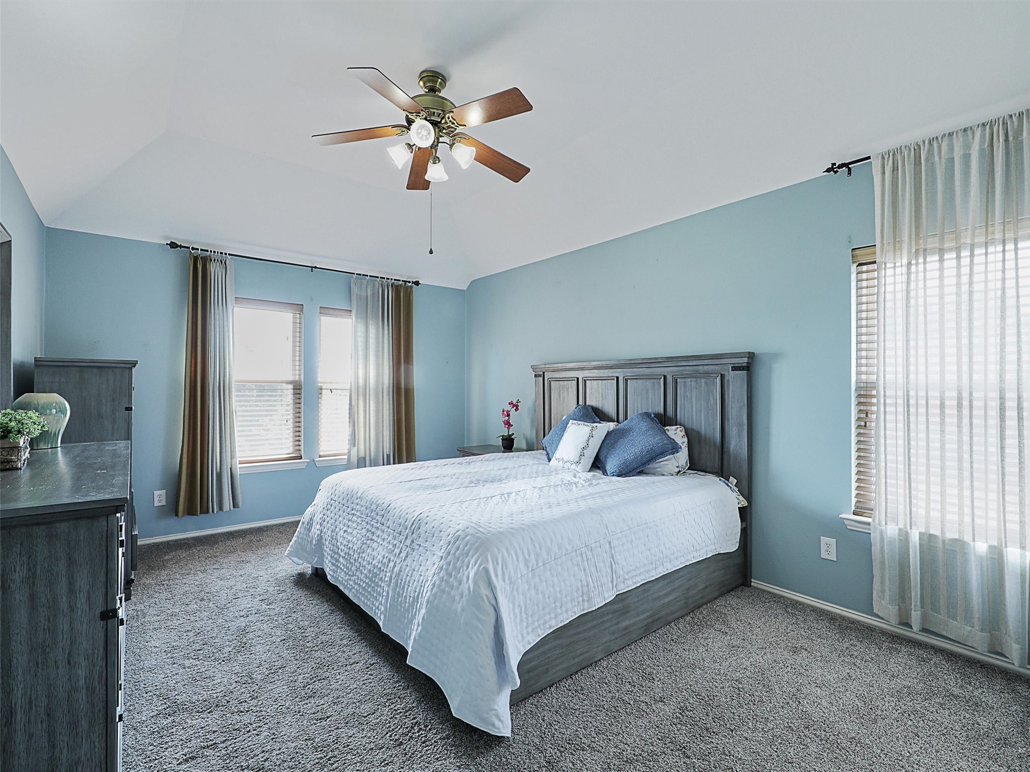 5004 Rain Forest Drive