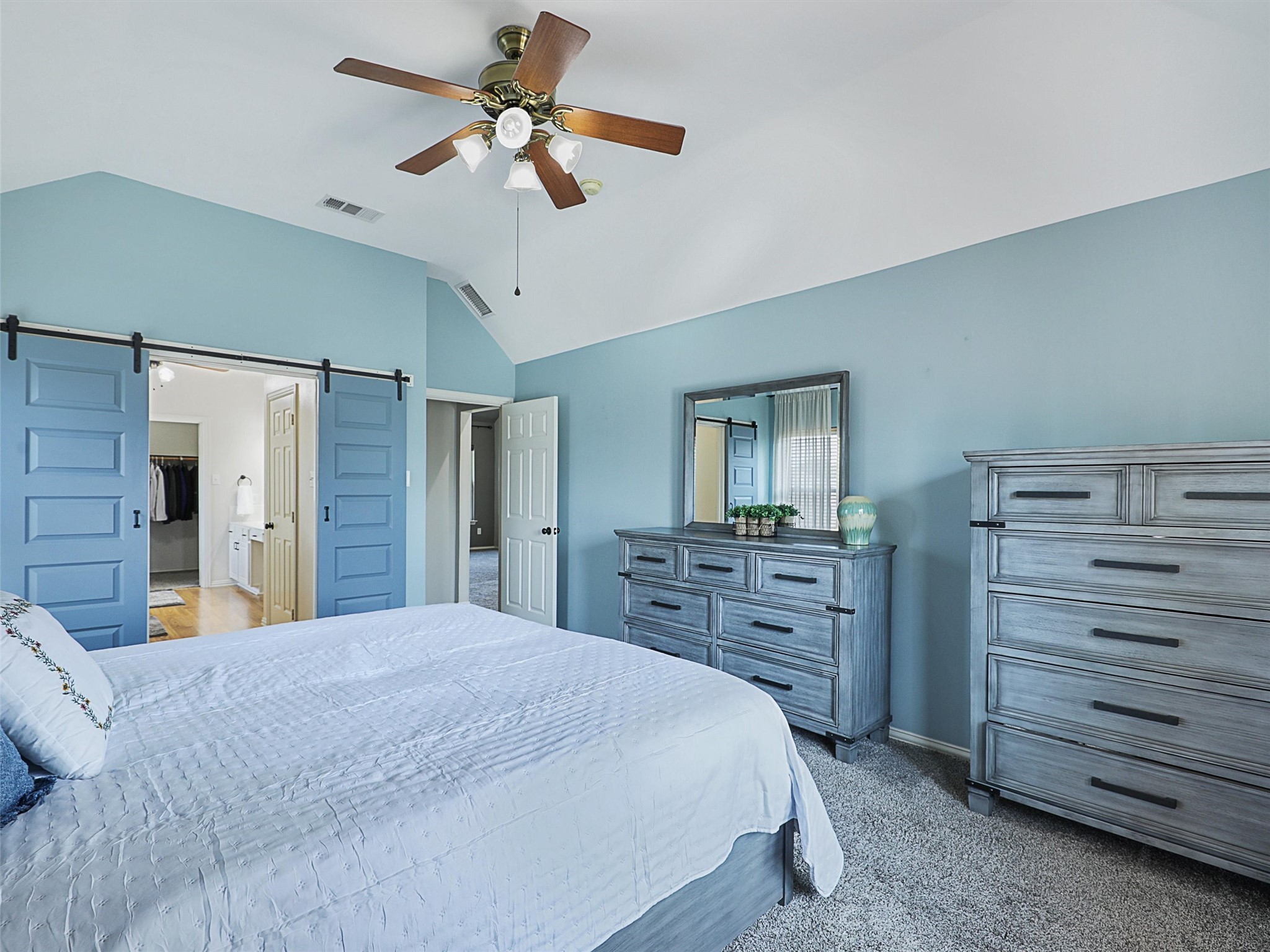 5004 Rain Forest Drive