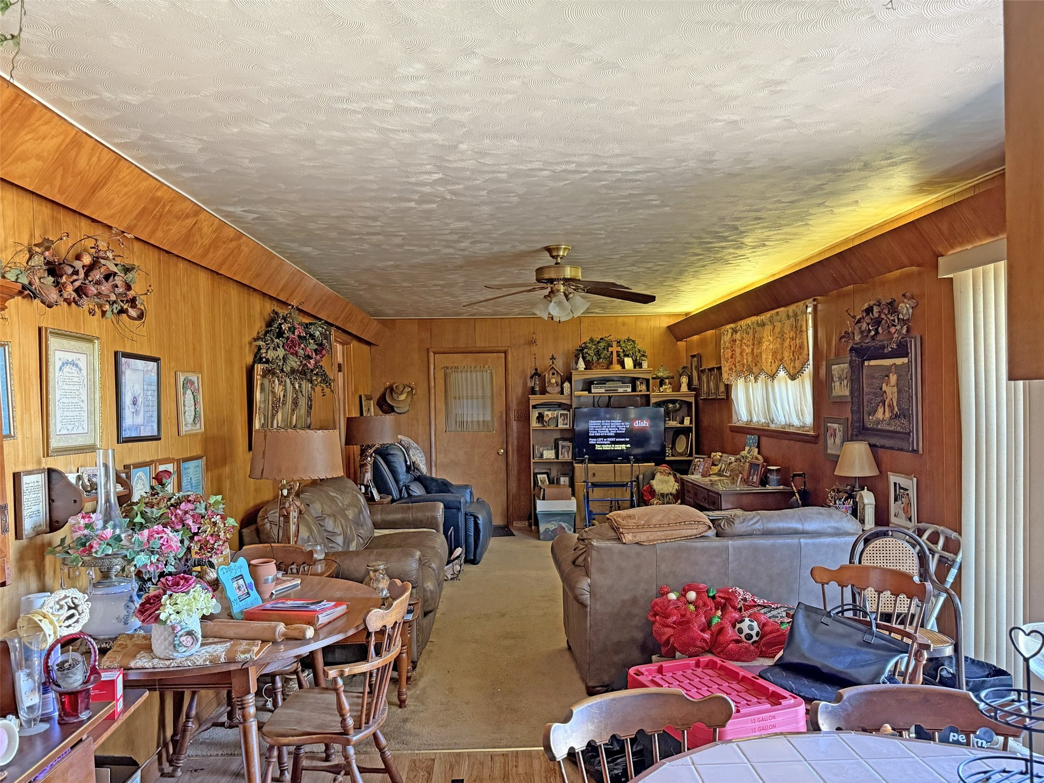 307 E 5th Street