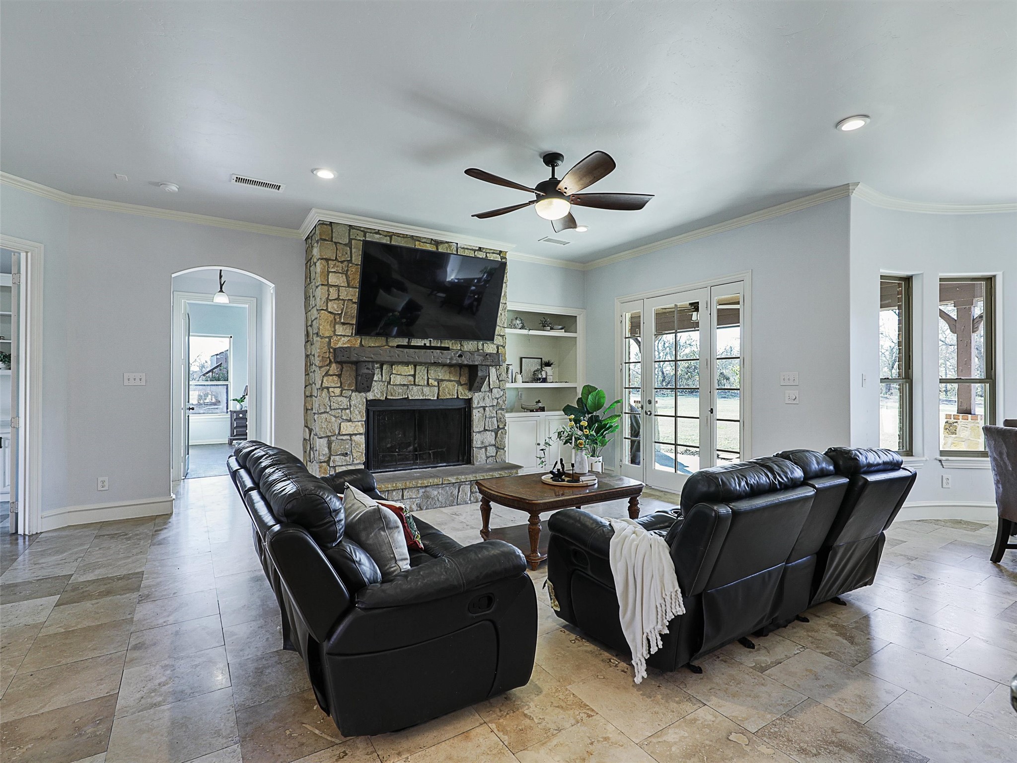 8411 Shady Brook Lane