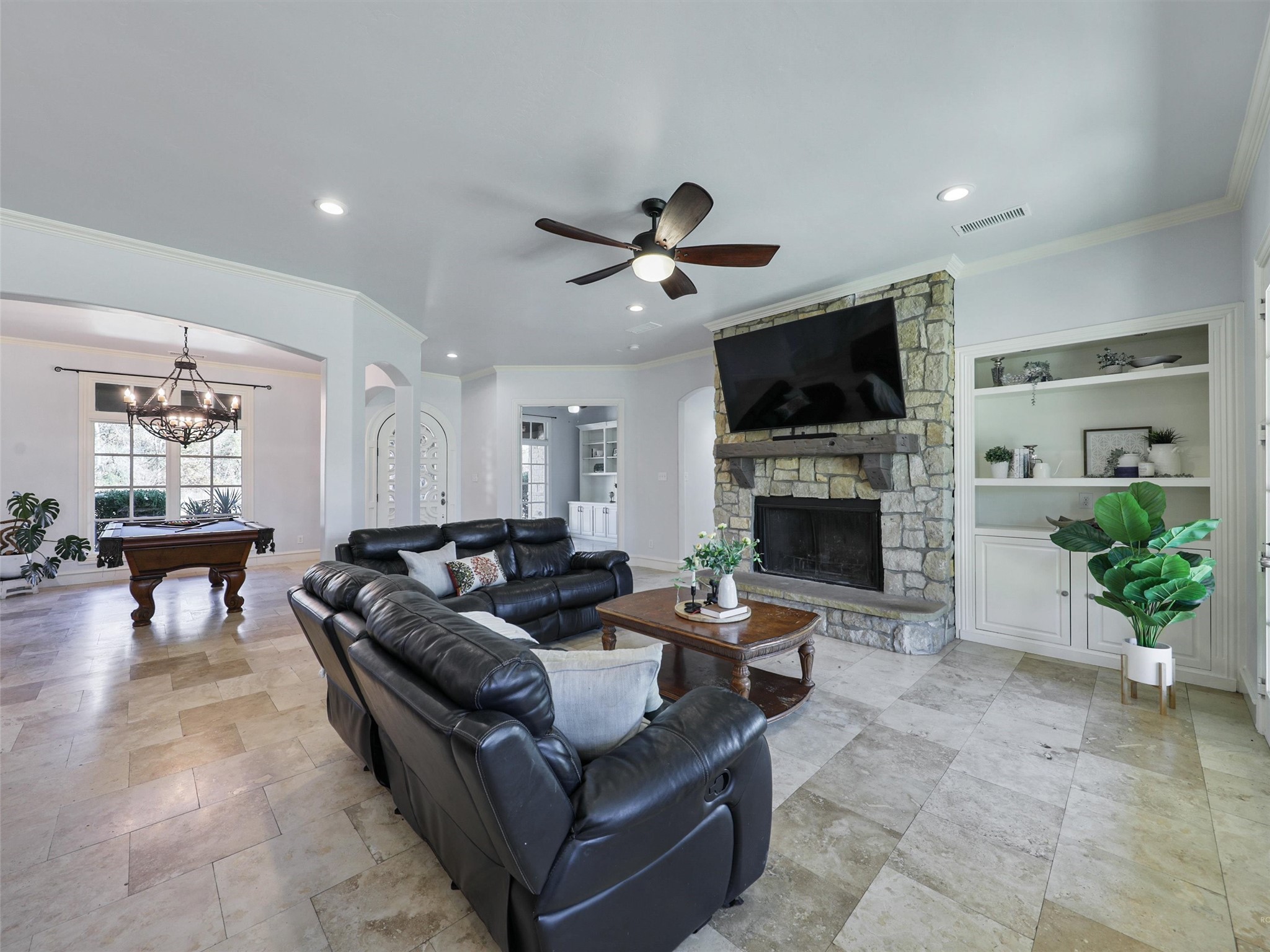 8411 Shady Brook Lane