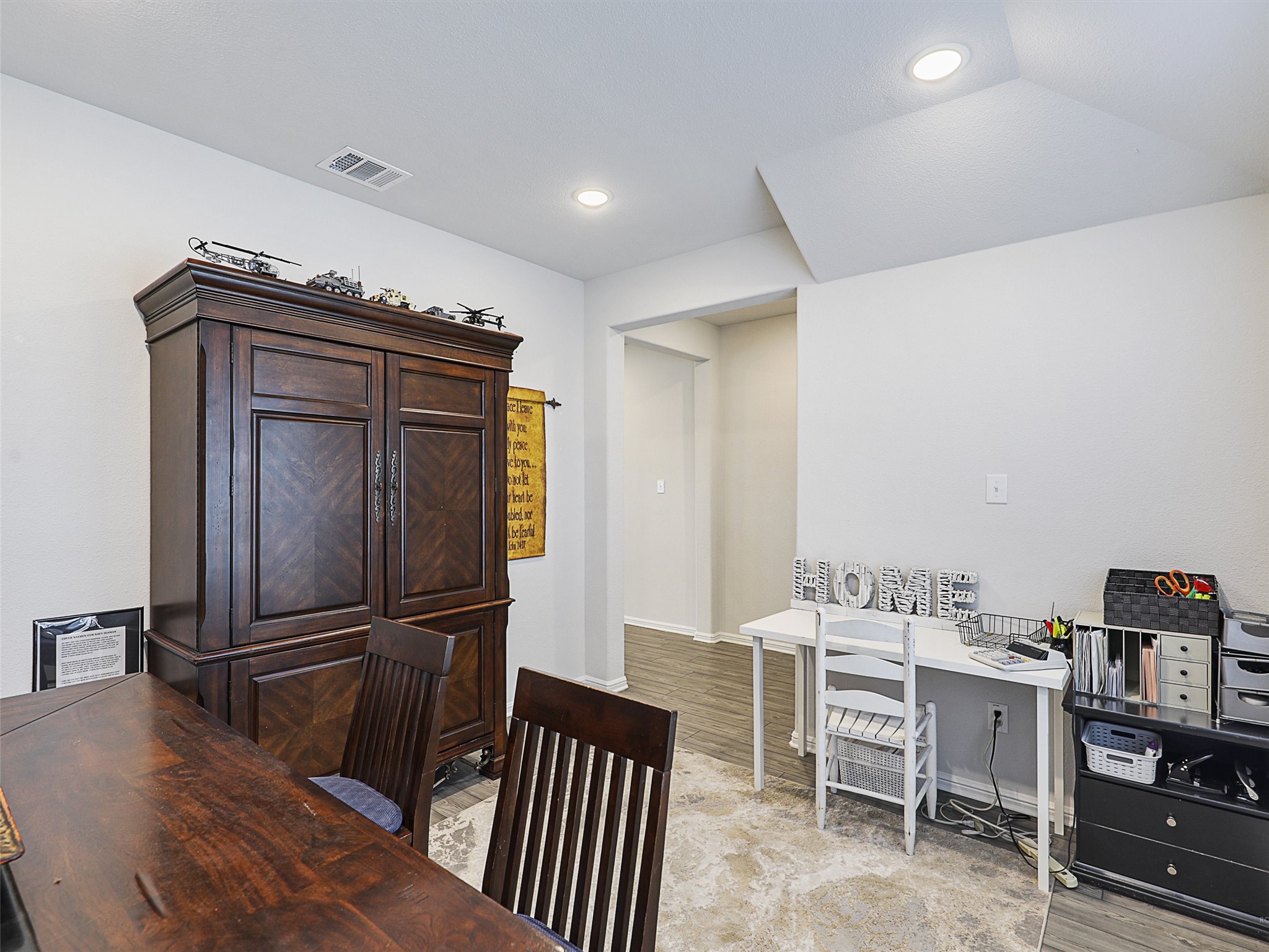 608 N Rain Barrel Place