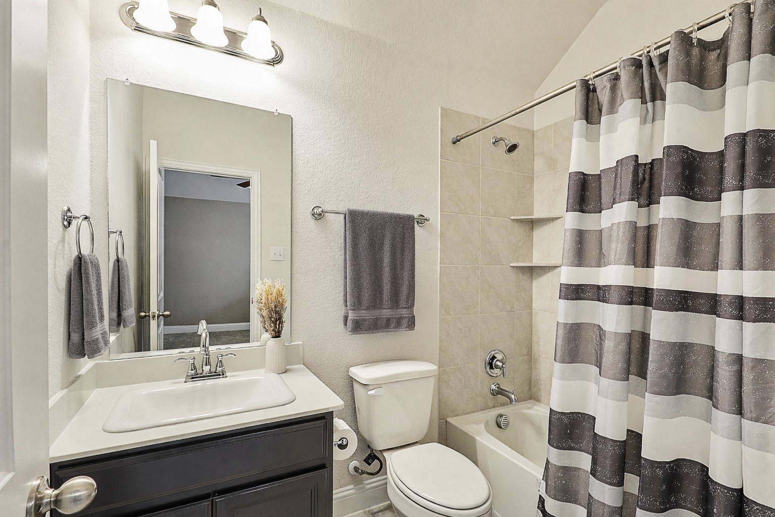 3013 Spring Creek Trail