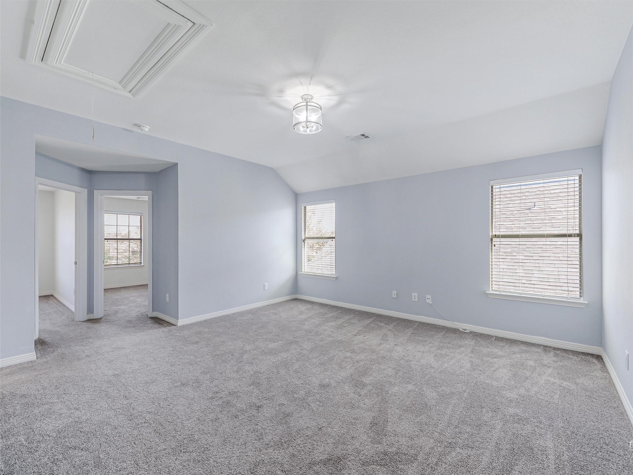 4709 Worchester Lane