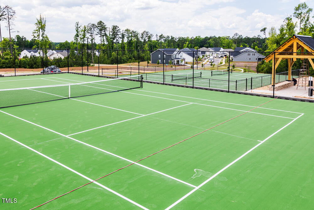 712 Heathered Farm Way