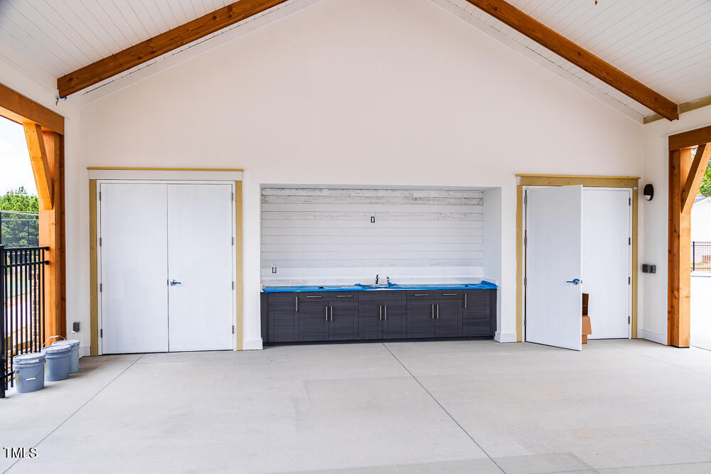 712 Heathered Farm Way