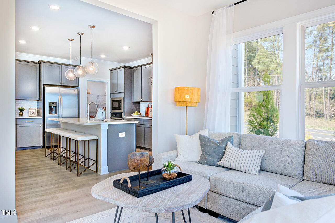 712 Heathered Farm Way