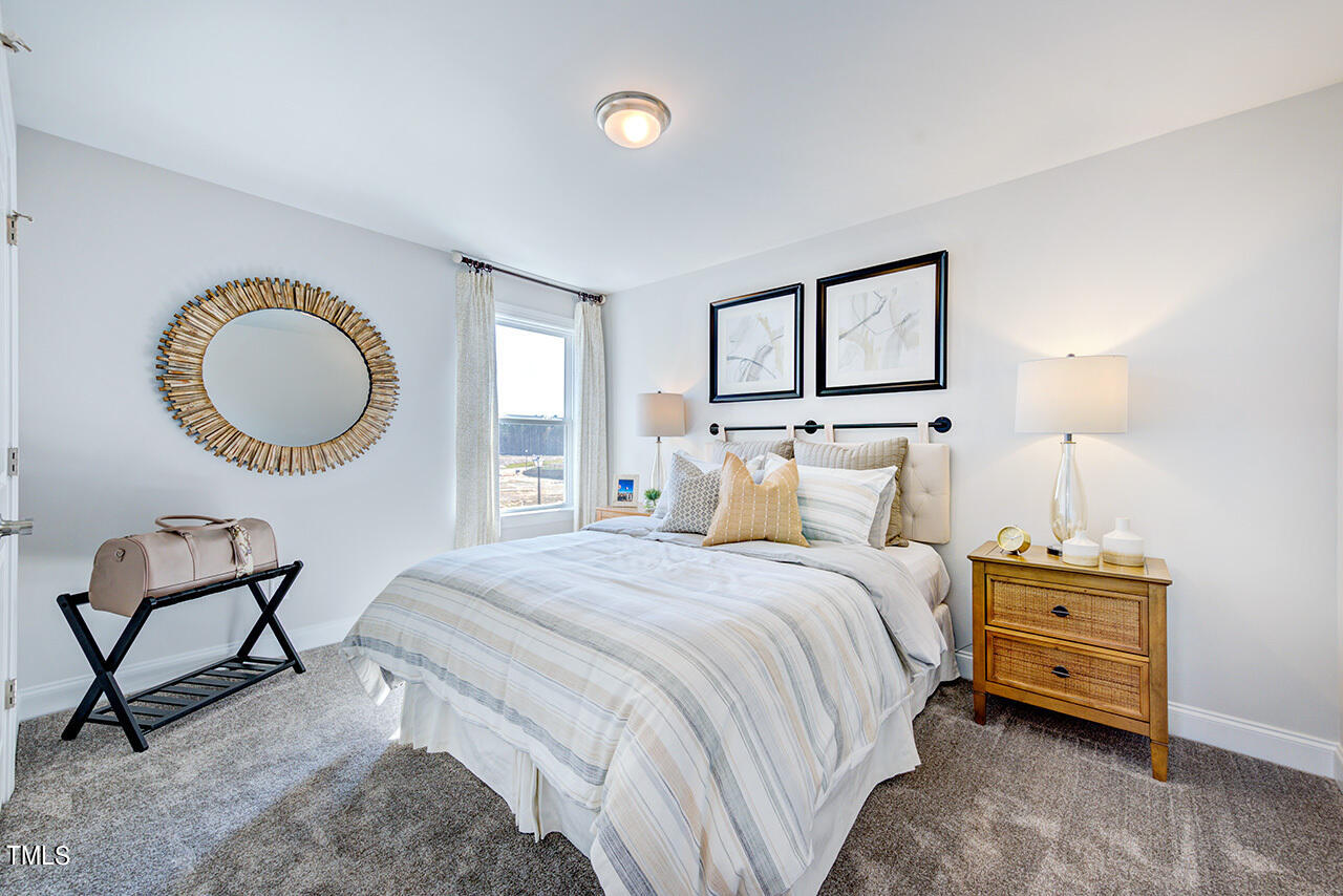 712 Heathered Farm Way