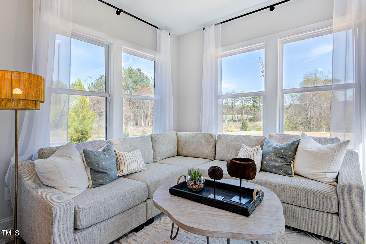 712 Heathered Farm Way