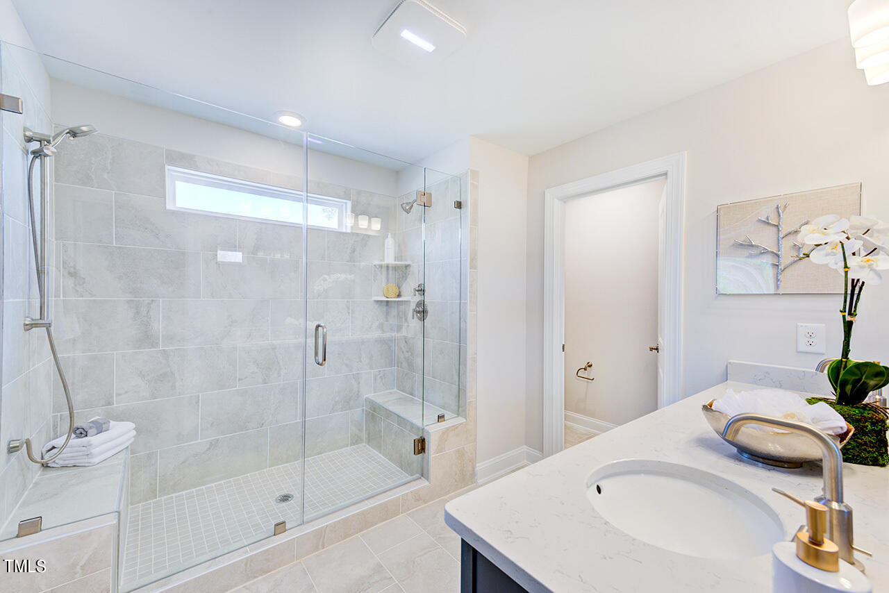 712 Heathered Farm Way