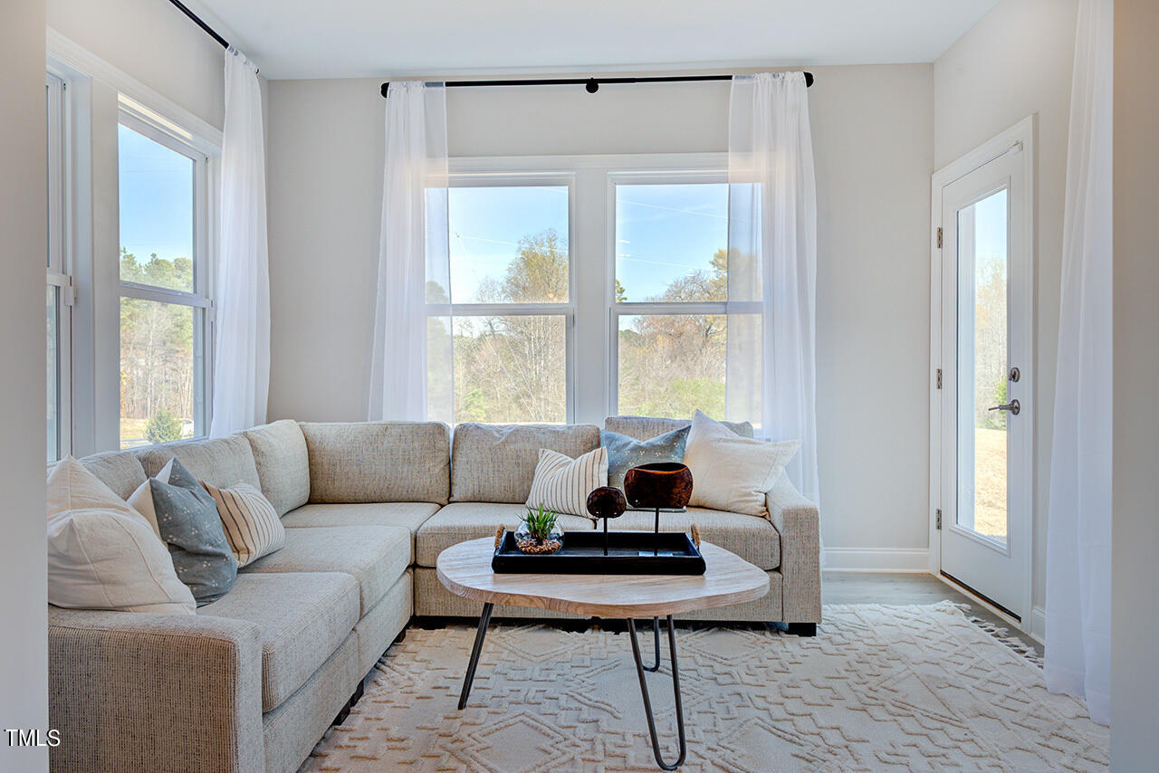 712 Heathered Farm Way