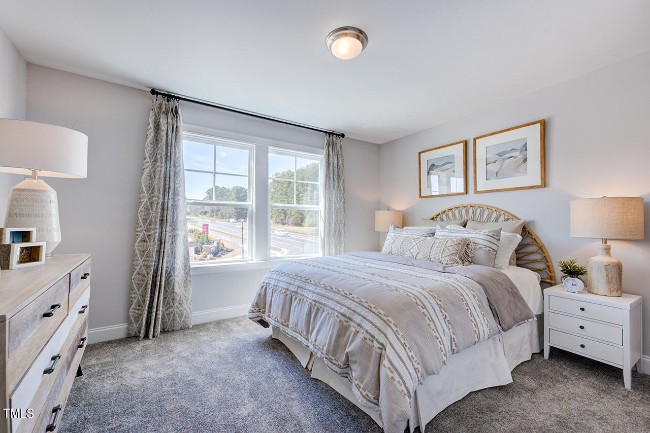 712 Heathered Farm Way