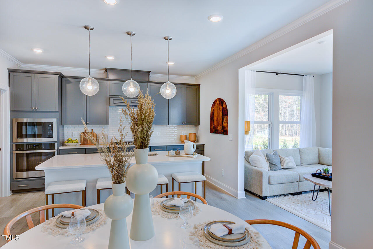 712 Heathered Farm Way