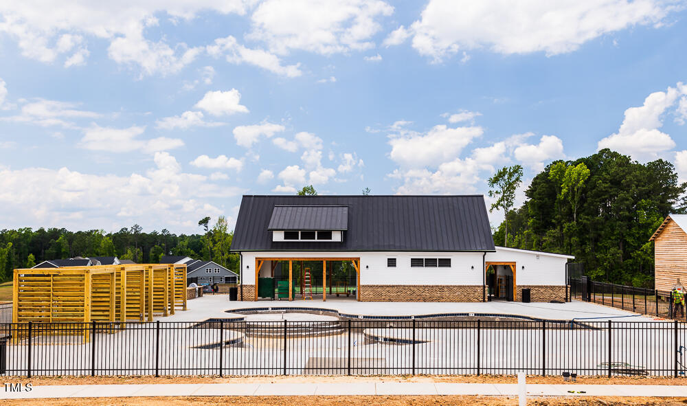 712 Heathered Farm Way