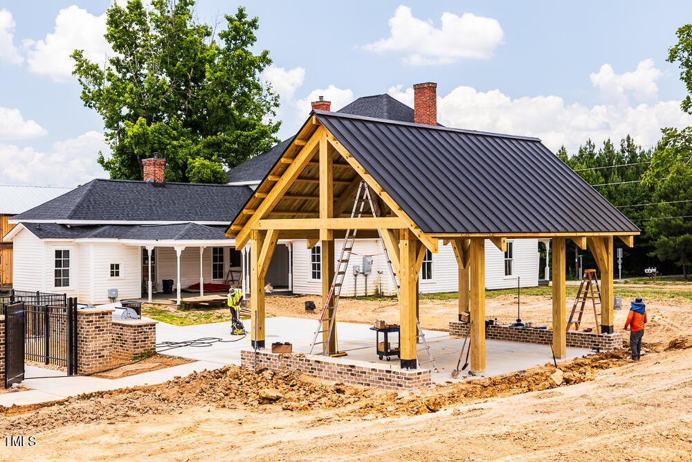 712 Heathered Farm Way