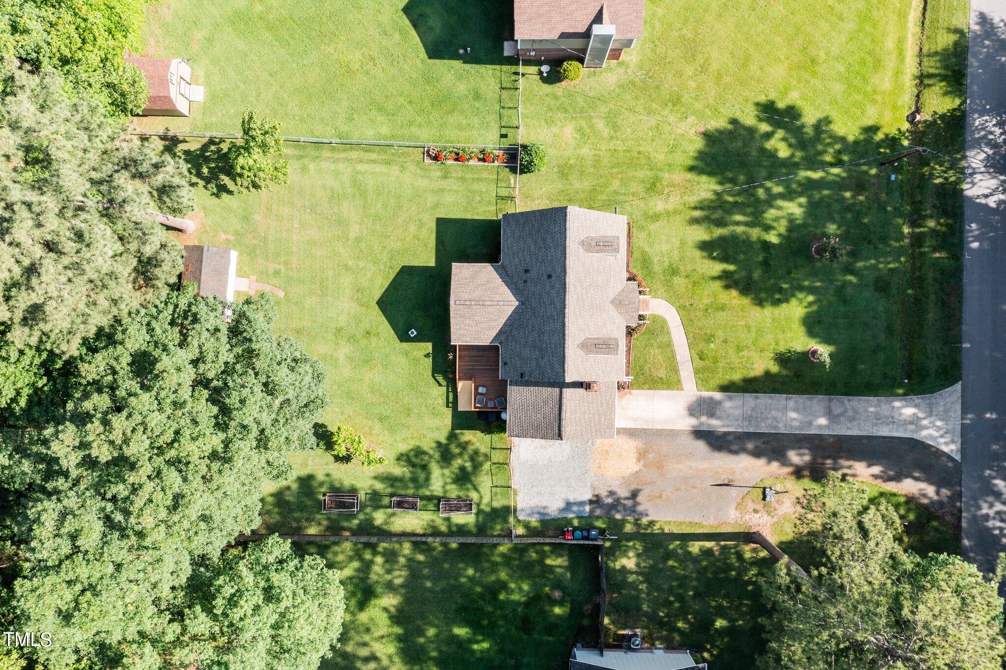 2015 Englewood Drive