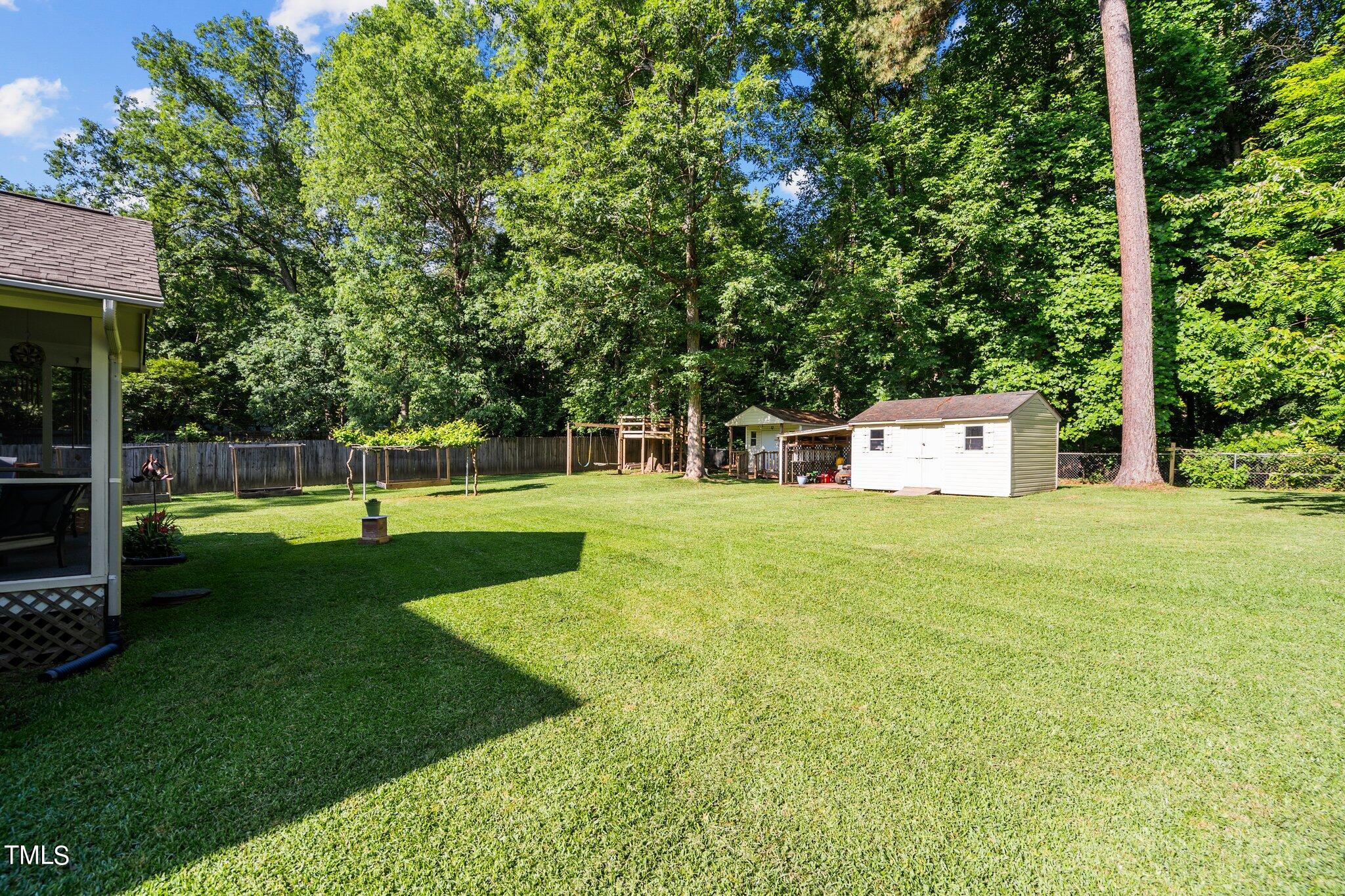 2015 Englewood Drive