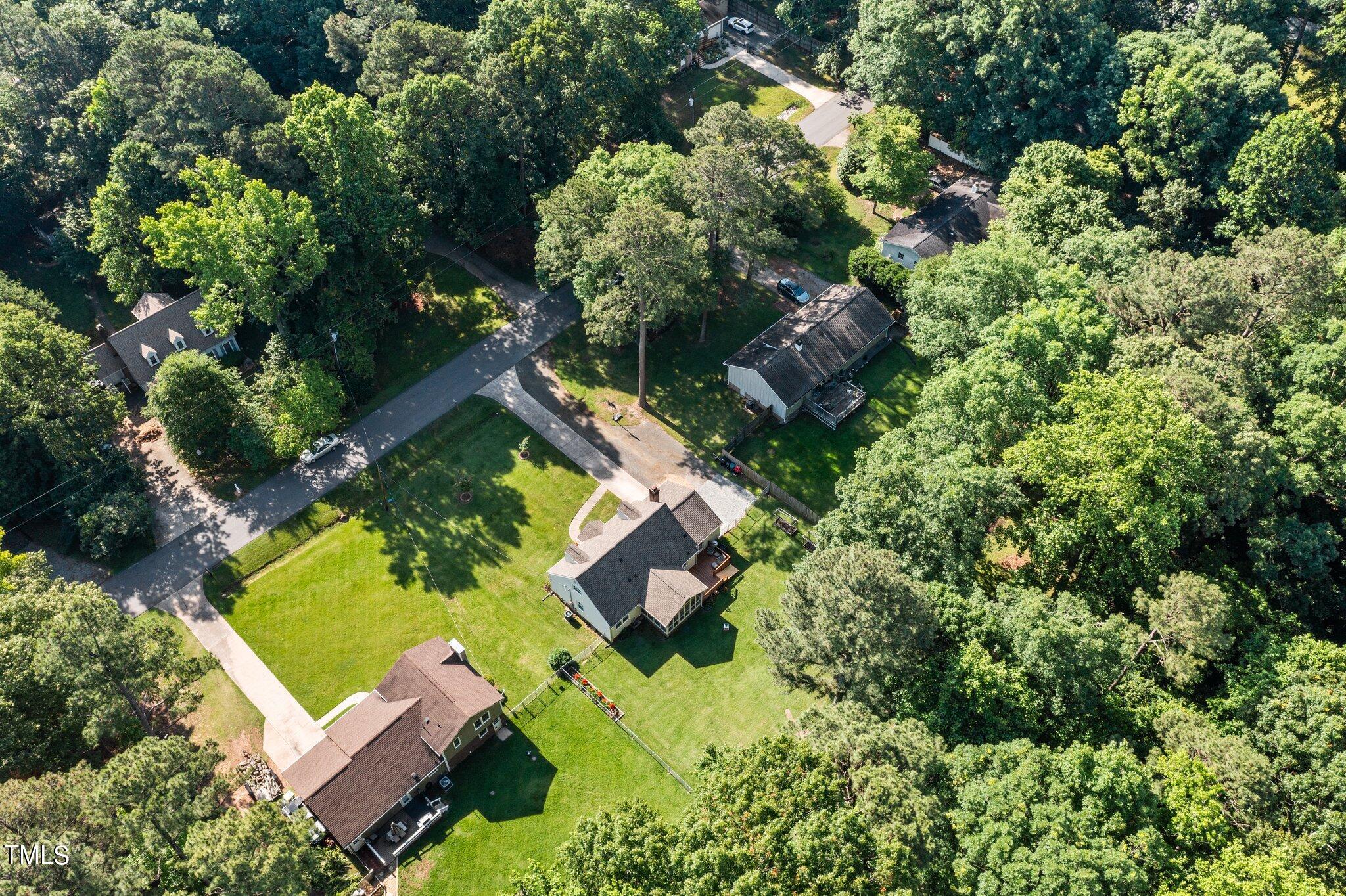 2015 Englewood Drive