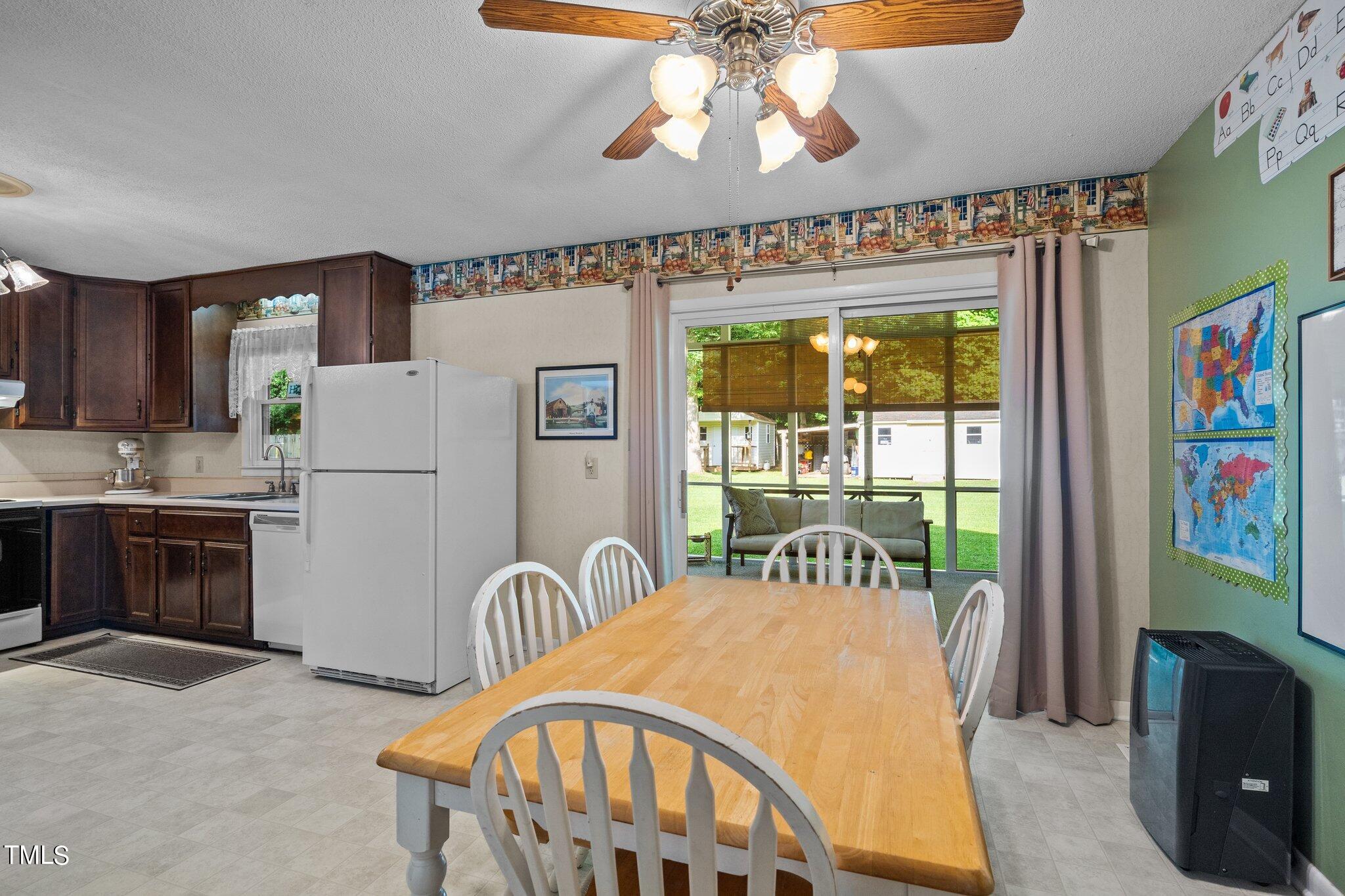 2015 Englewood Drive