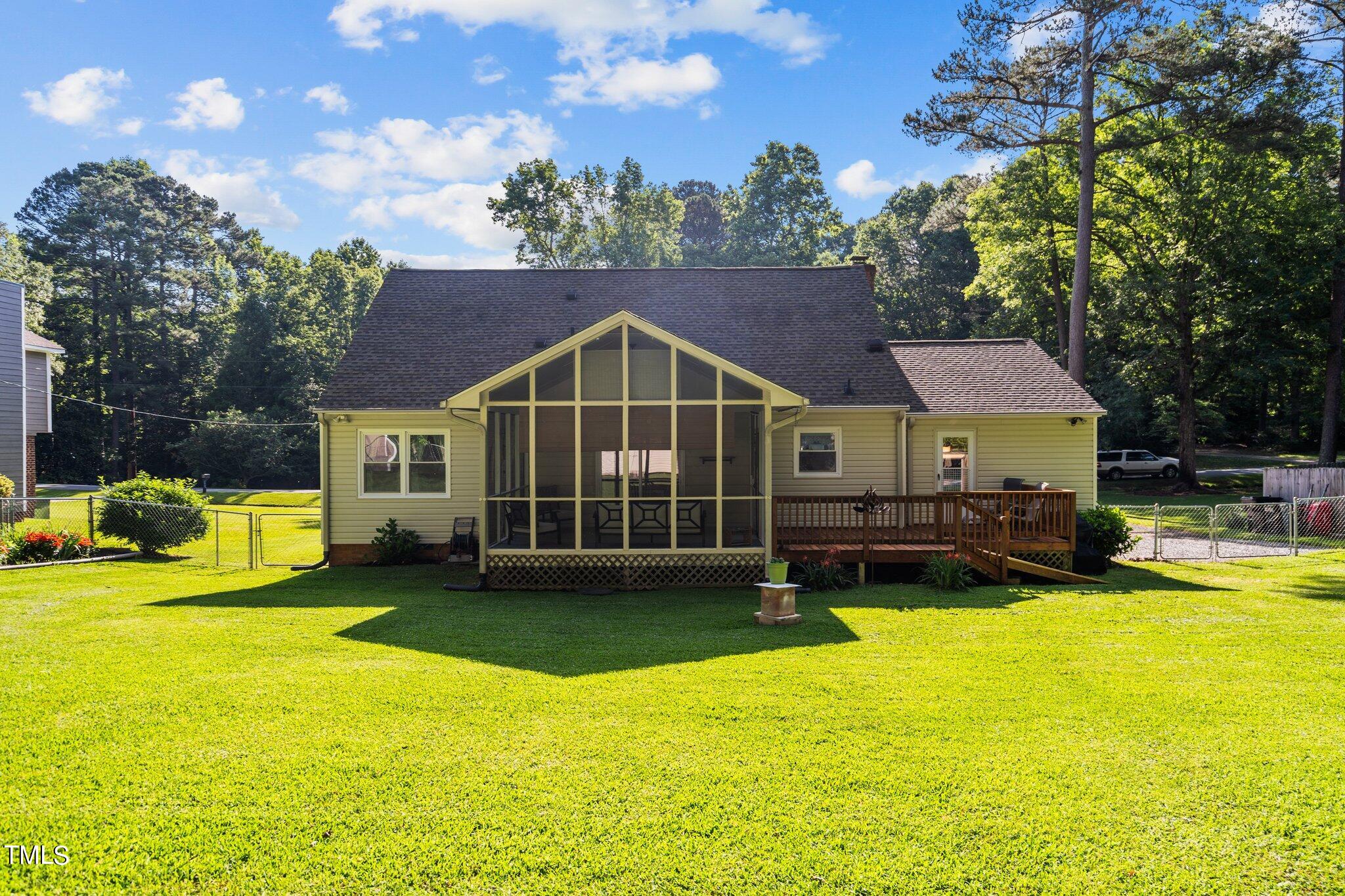 2015 Englewood Drive