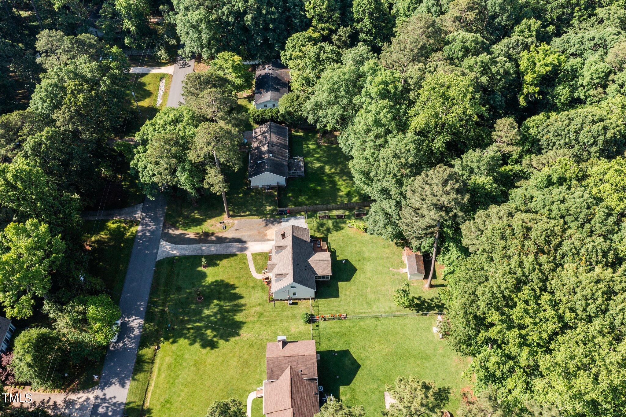 2015 Englewood Drive