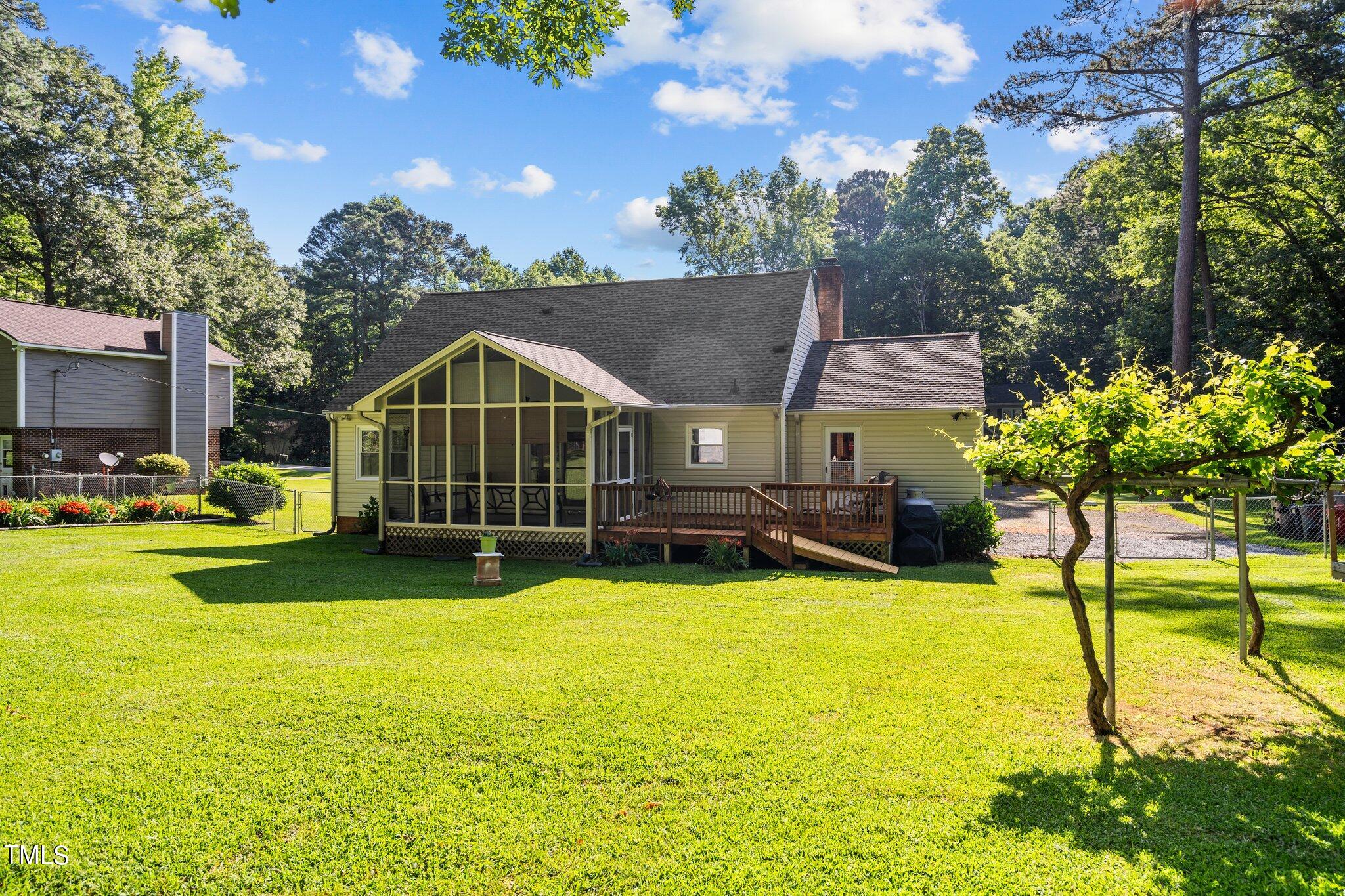 2015 Englewood Drive