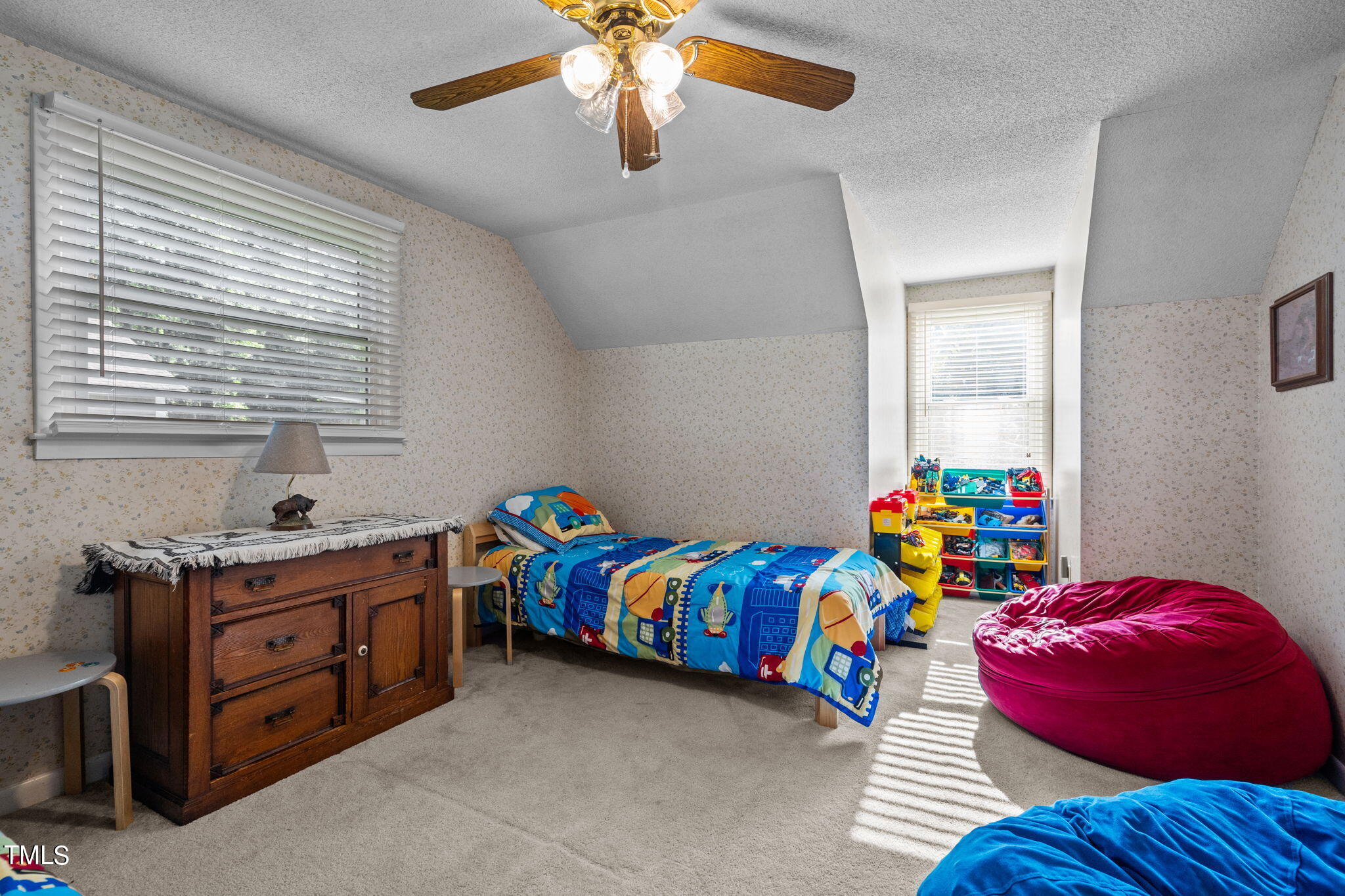 2015 Englewood Drive