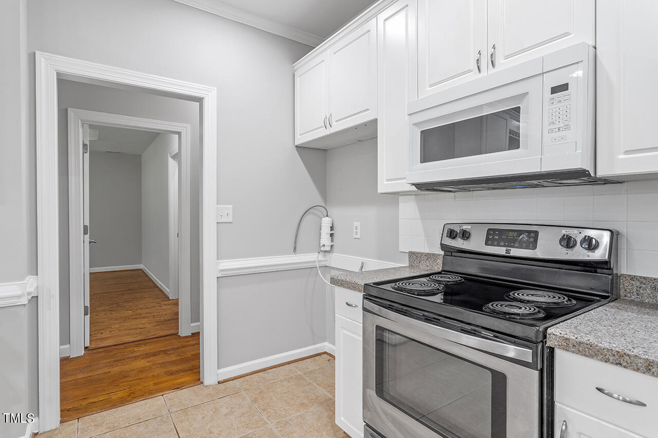 6108 Hilbert Ridge Drive