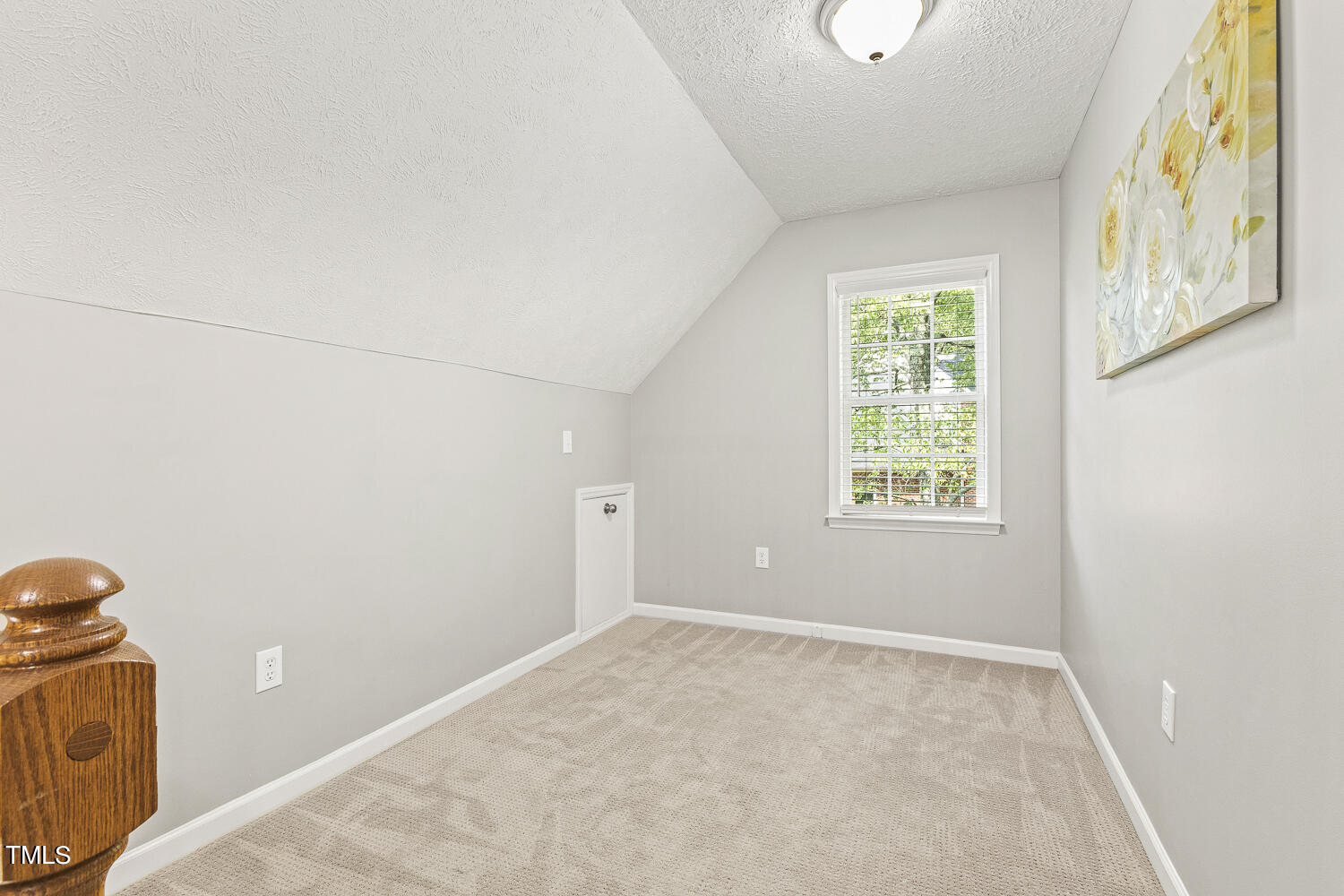 105 Stonerail Circle