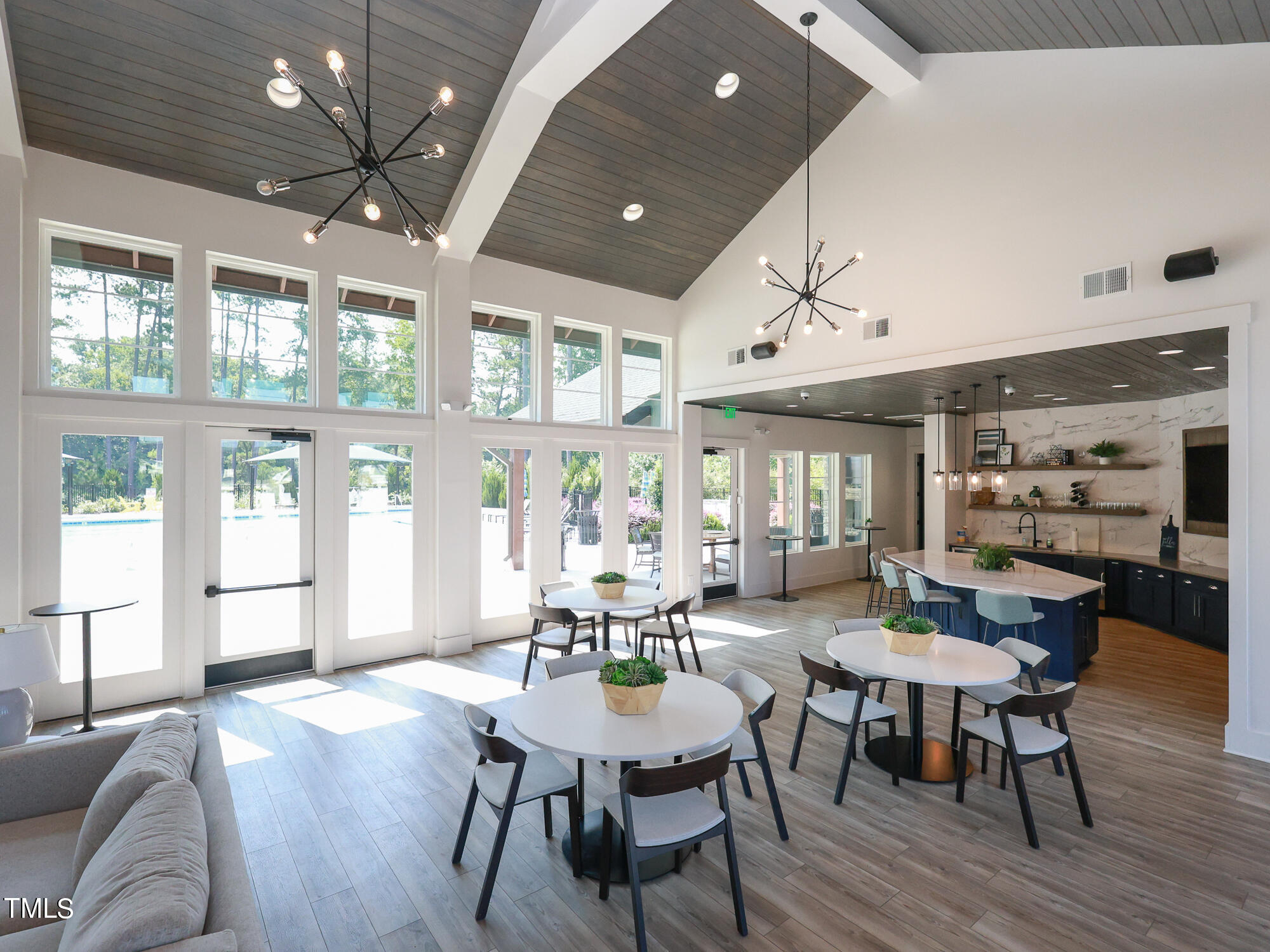 861 Flower Manor Drive