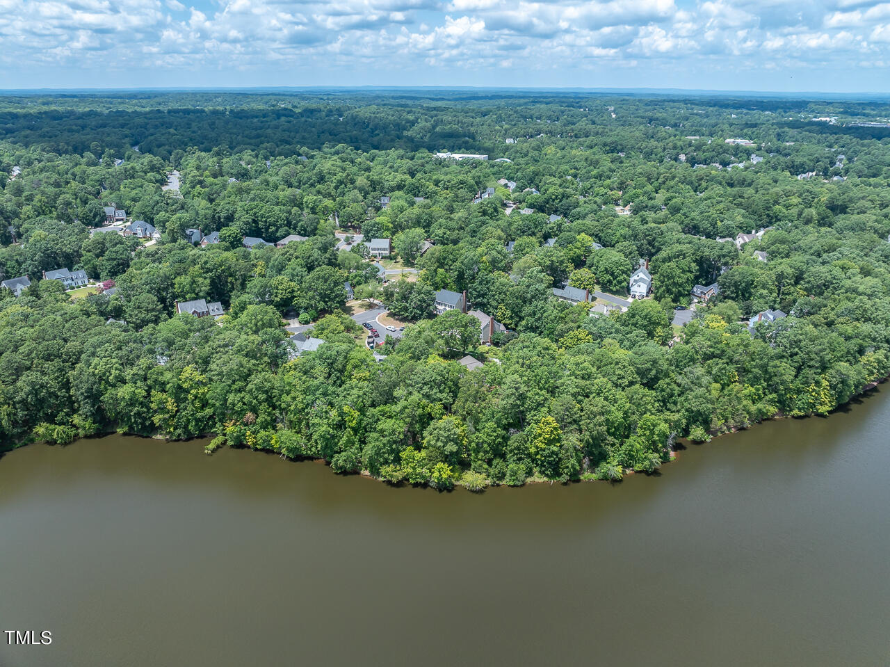 103 Thorncliff Circle